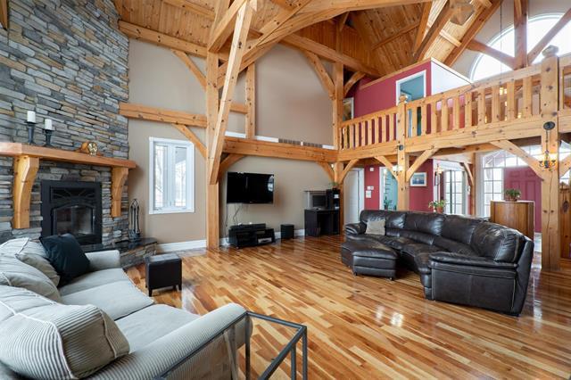 









25125


River

RD,
Lorette,




MB
R5K 0Z6

