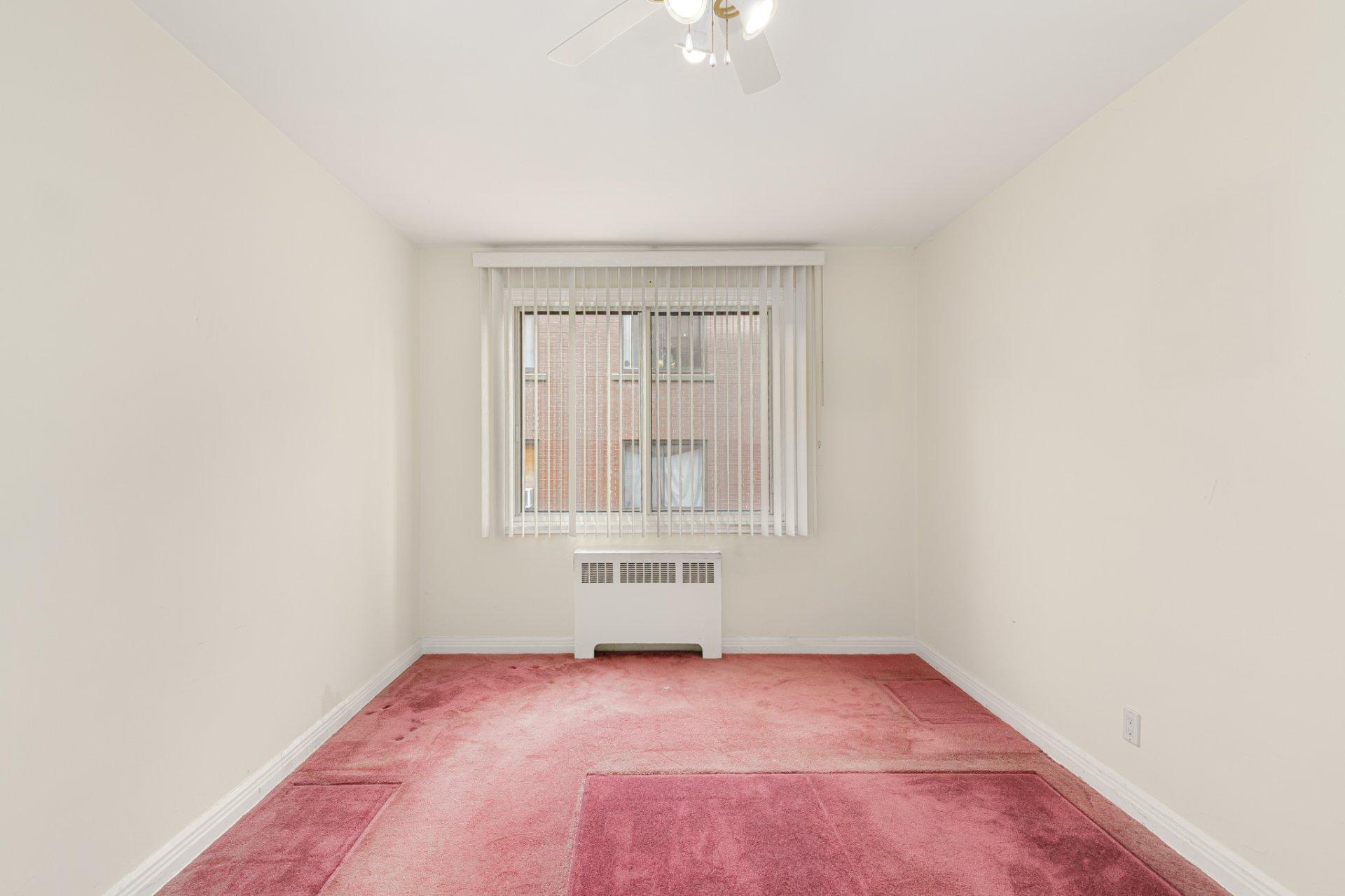 









3145


Av. Linton

, 6,
Montréal (Côte-des-Neiges/Notre-Dame-de-Grâce),




QC
H3S1S5

