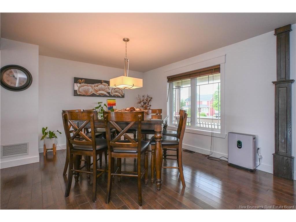 









167


rue du Pêcheur Nord

ST,
Lamèque,




NB
E8T 1K7

