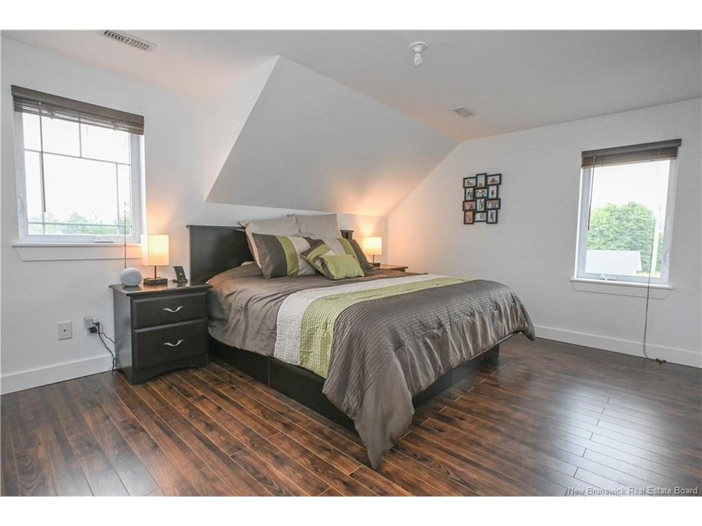









167


rue du Pêcheur Nord

ST,
Lamèque,




NB
E8T 1K7

