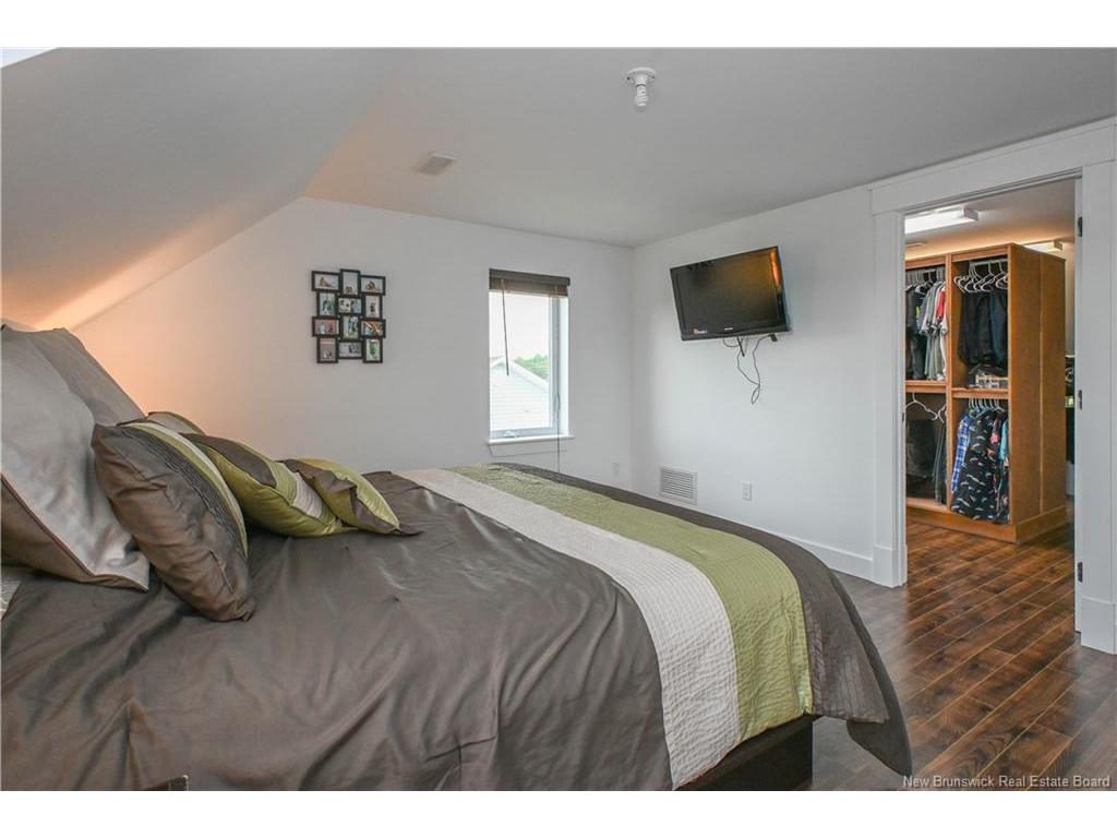 









167


rue du Pêcheur Nord

ST,
Lamèque,




NB
E8T 1K7

