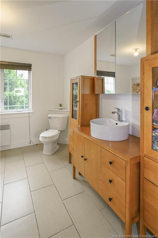 









167


rue du Pêcheur Nord

ST,
Lamèque,




NB
E8T 1K7

