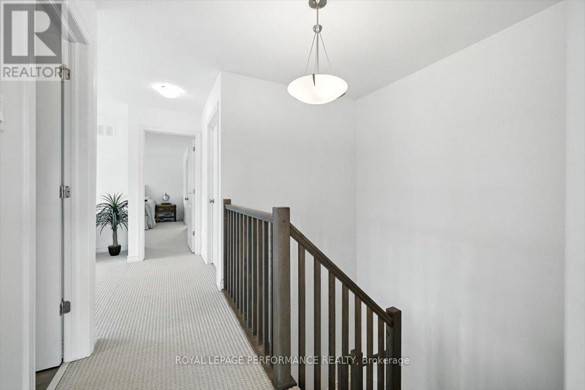 












665 CORDELETTE CIRCLE W

,
Ottawa,




Ontario
K1W0P2

