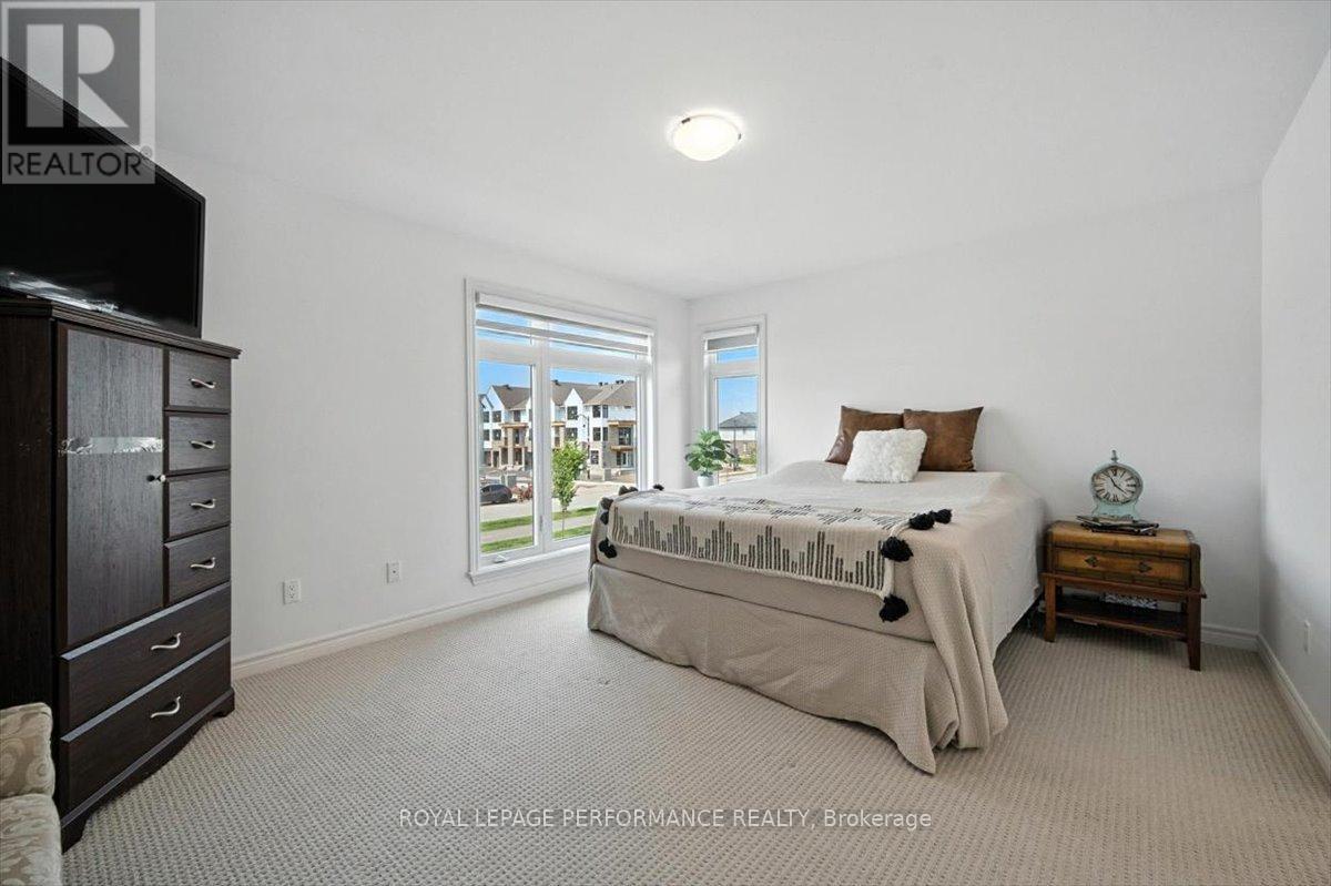 












665 CORDELETTE CIRCLE W

,
Ottawa,




Ontario
K1W0P2

