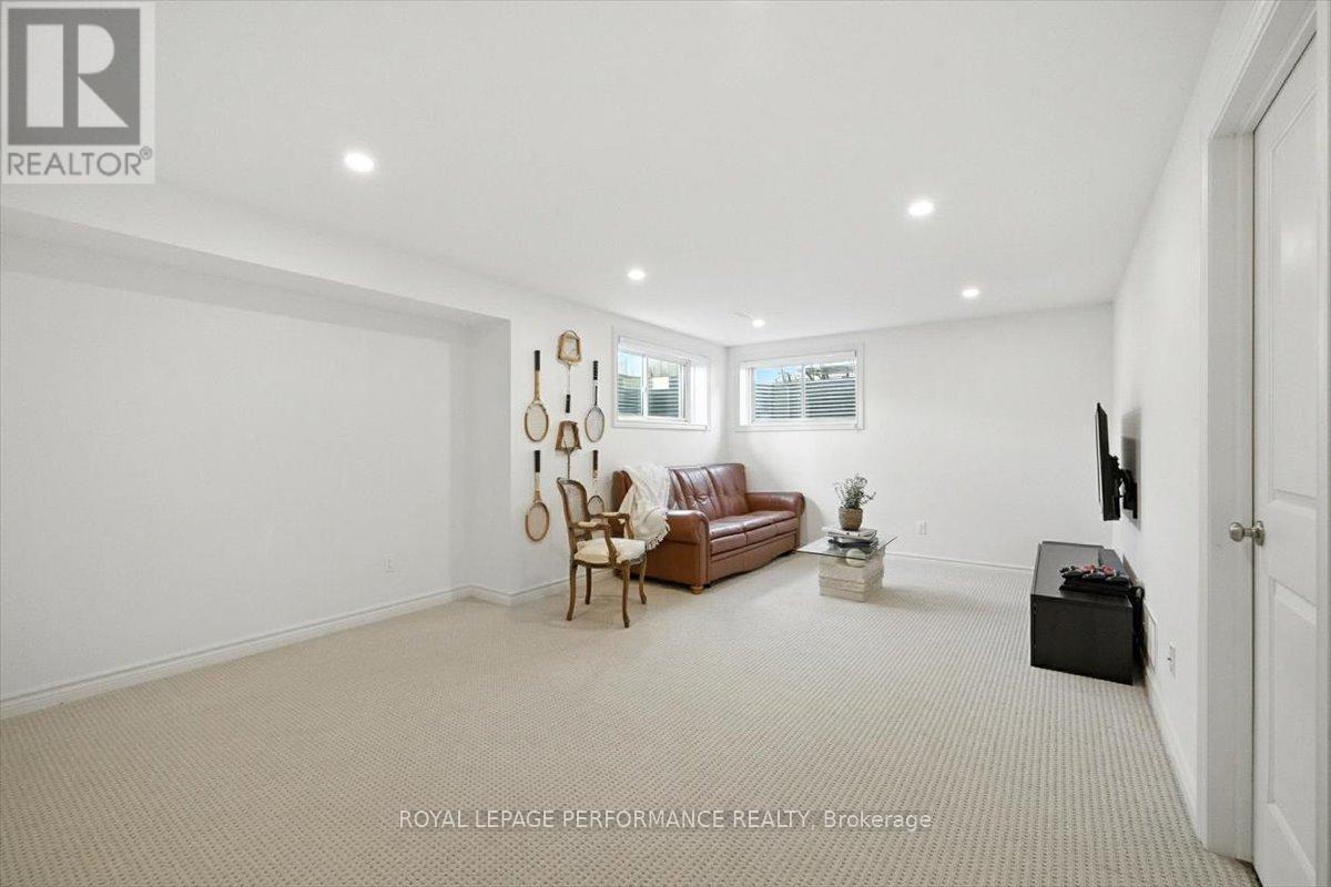 












665 CORDELETTE CIRCLE W

,
Ottawa,




Ontario
K1W0P2


