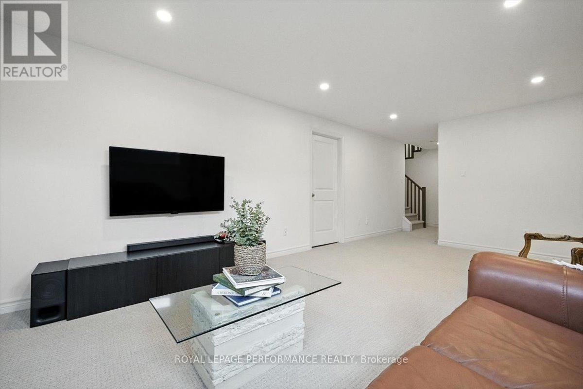 












665 CORDELETTE CIRCLE W

,
Ottawa,




Ontario
K1W0P2


