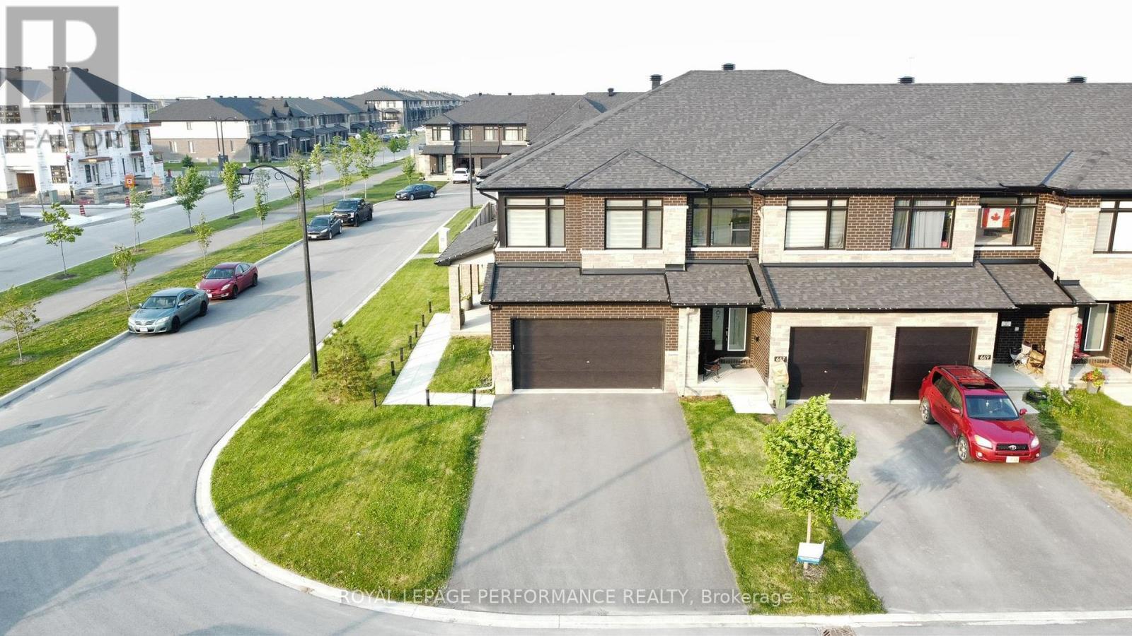 












665 CORDELETTE CIRCLE W

,
Ottawa,




Ontario
K1W0P2

