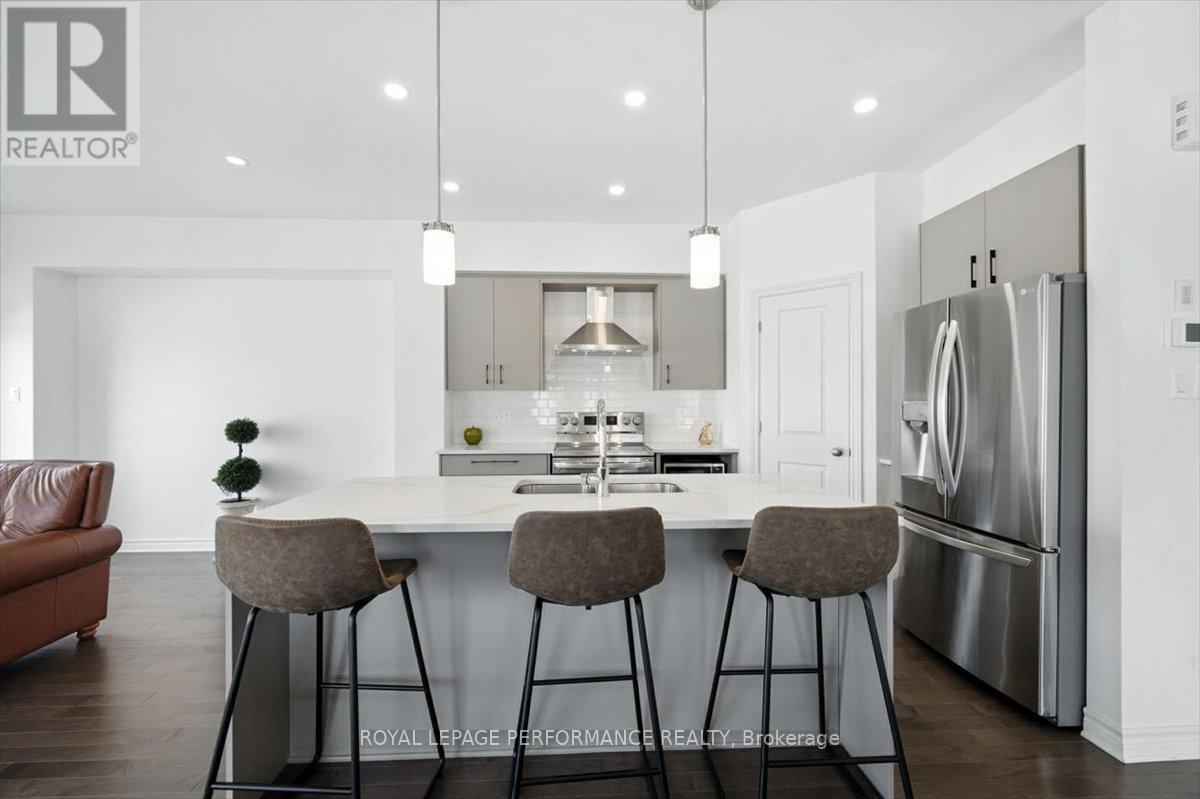 












665 CORDELETTE CIRCLE W

,
Ottawa,




Ontario
K1W0P2

