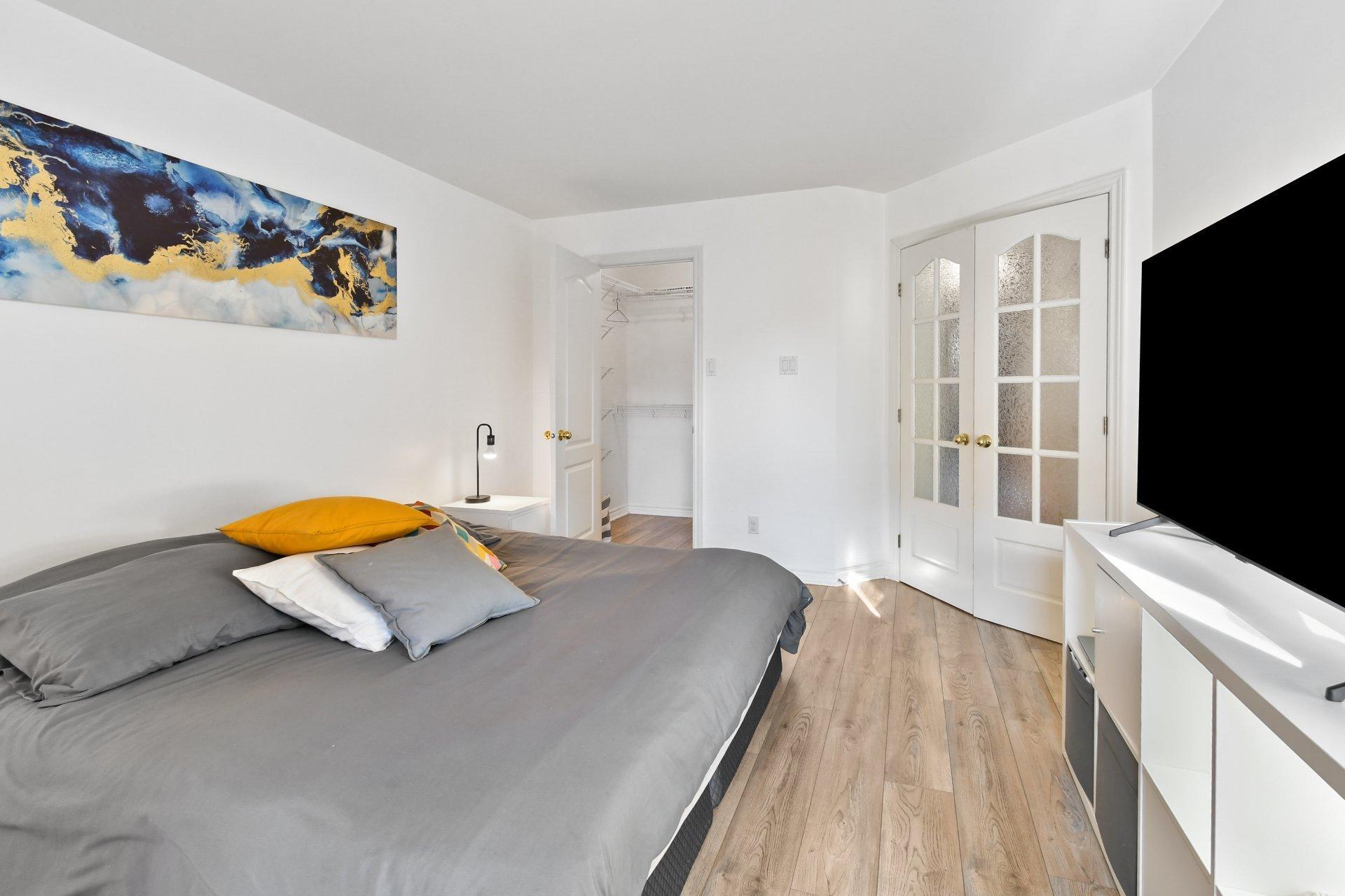 









6535


Boul. Chevrier

, 101,
Brossard,




QC
J4Z3T9

