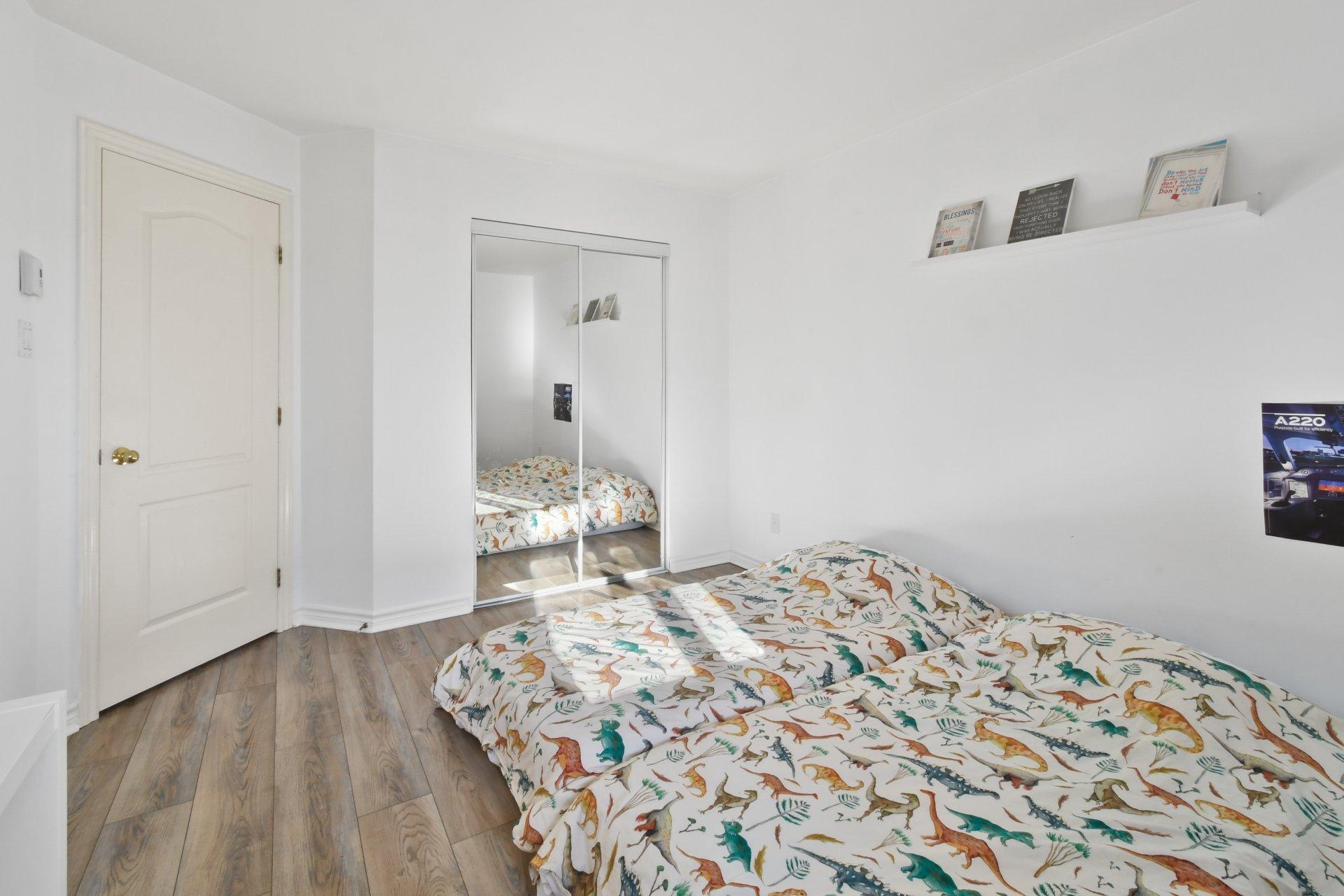 









6535


Boul. Chevrier

, 101,
Brossard,




QC
J4Z3T9

