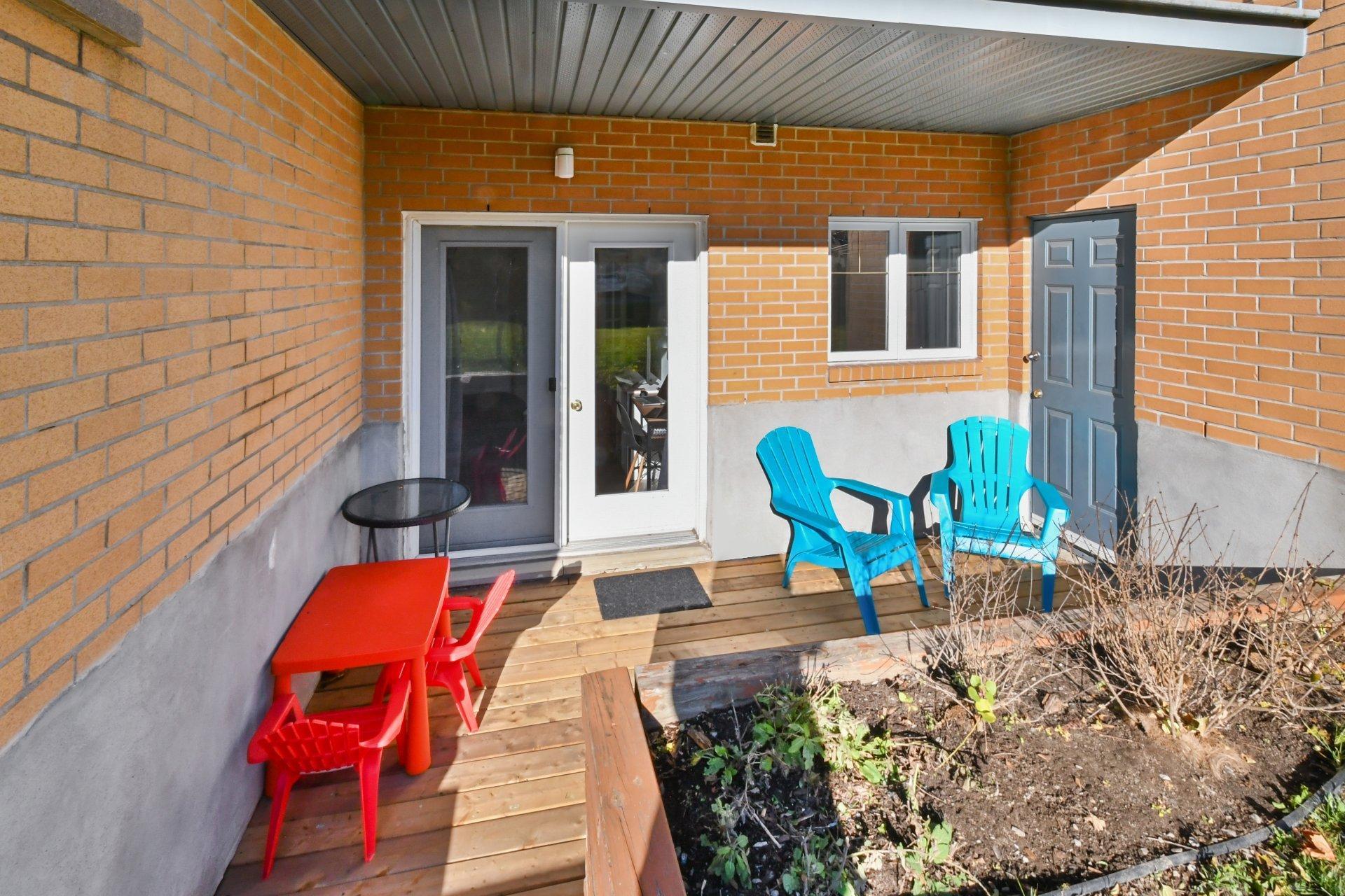 









6535


Boul. Chevrier

, 101,
Brossard,




QC
J4Z3T9

