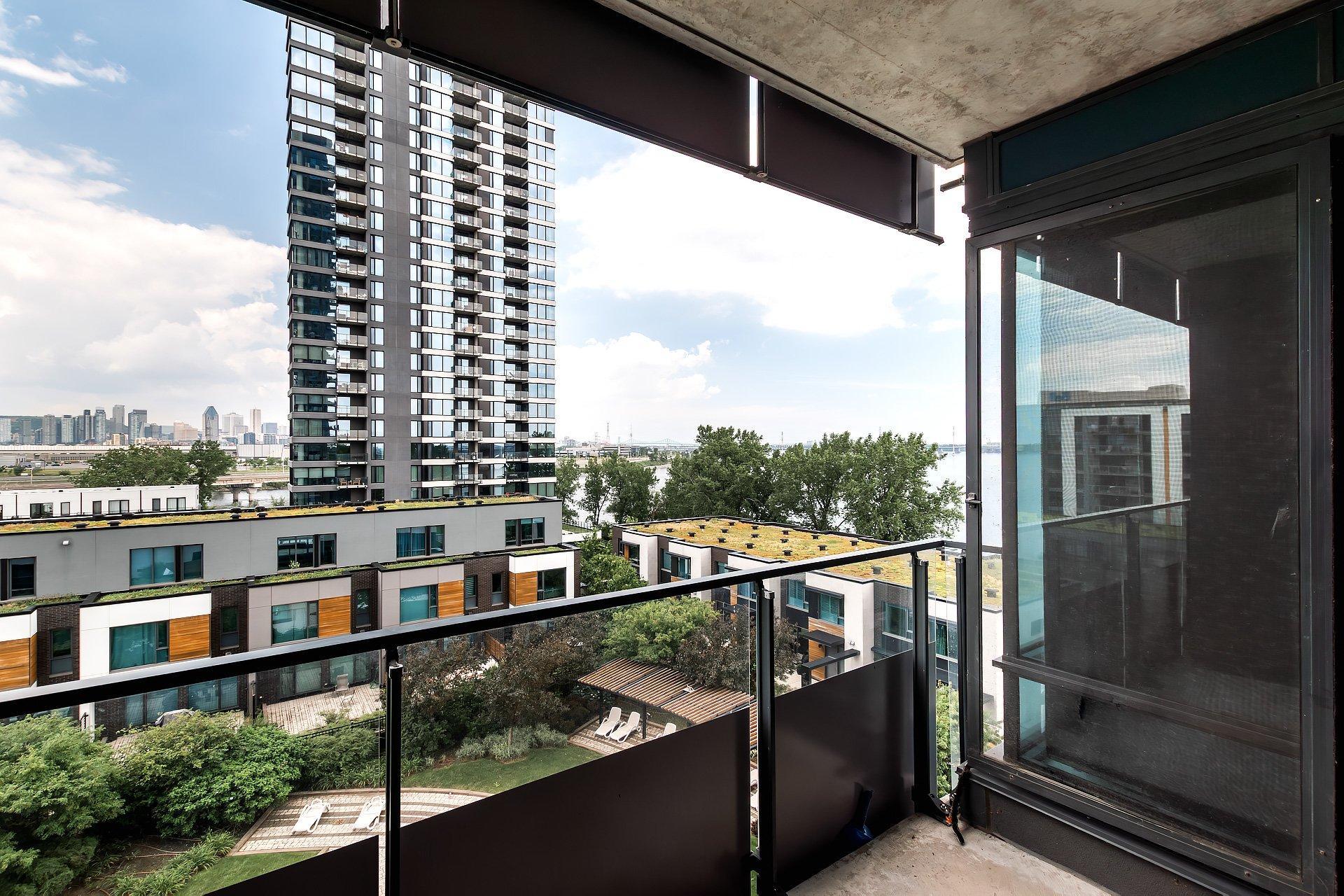 









199


Rue de la Rotonde

, 610,
Montréal (Verdun/Île-des-Soeurs),




QC
H3E0C1

