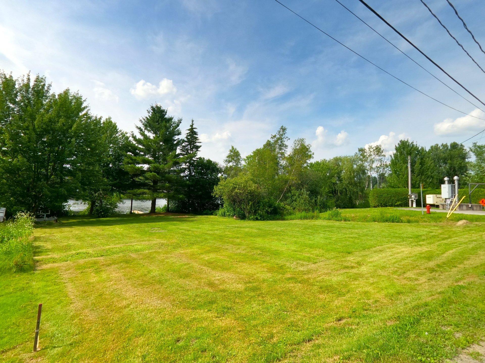 












Rue de la Rivière-Magog

,
Sherbrooke (Brompton/Rock Forest/Saint-Élie/Deauville),







QC
J1N2W7

