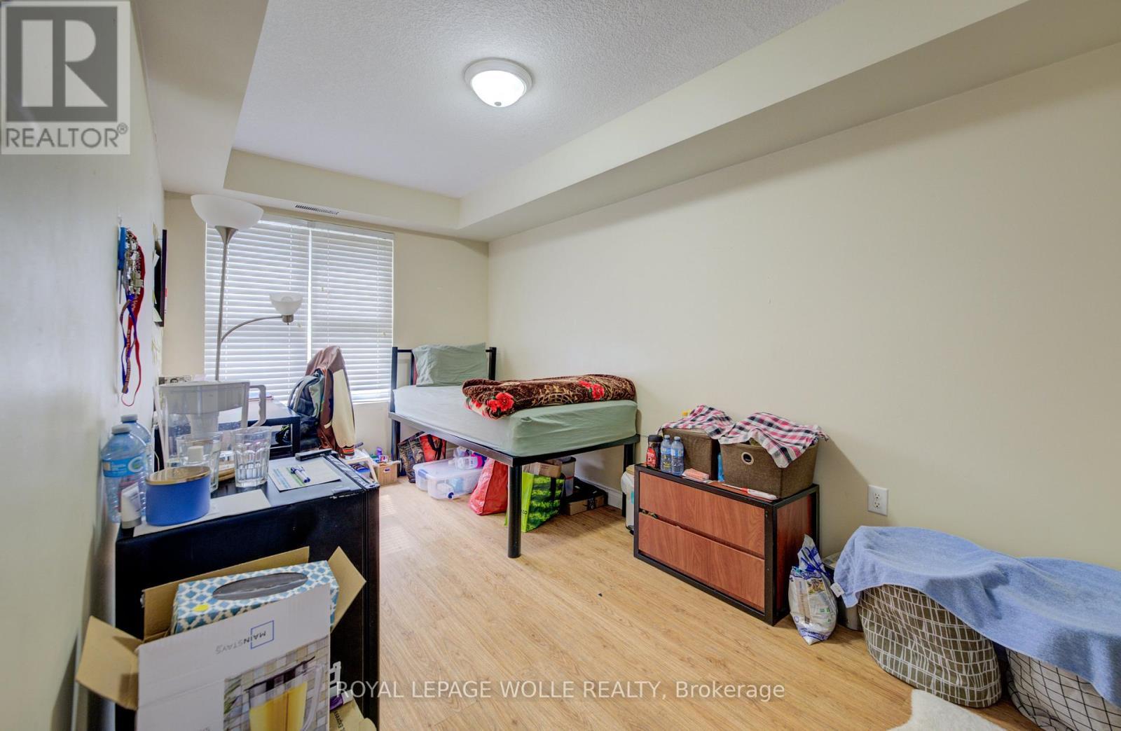












204 - 392 ALBERT STREET

,
Waterloo,




Ontario
N2L3V1

