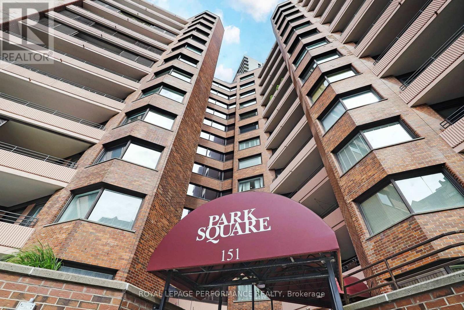 












802 - 151 BAY STREET

,
Ottawa,




Ontario
K1R7T2

