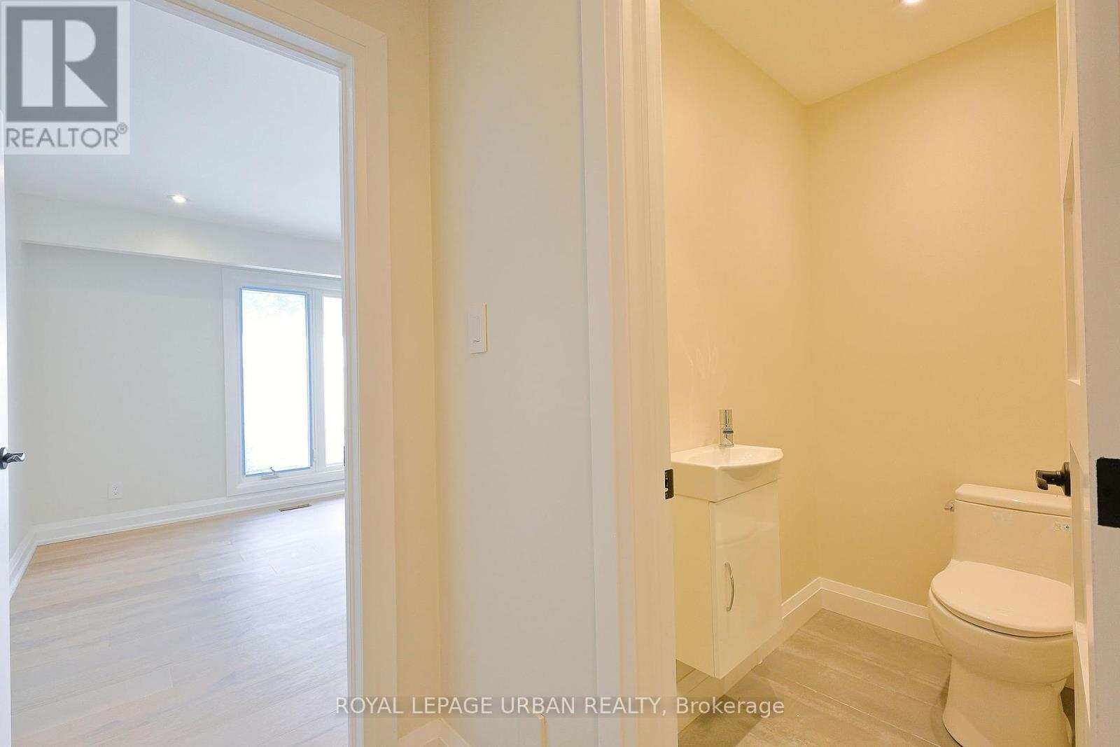












18545 KEELE STREET

,
King,




Ontario
L3Y4V9


