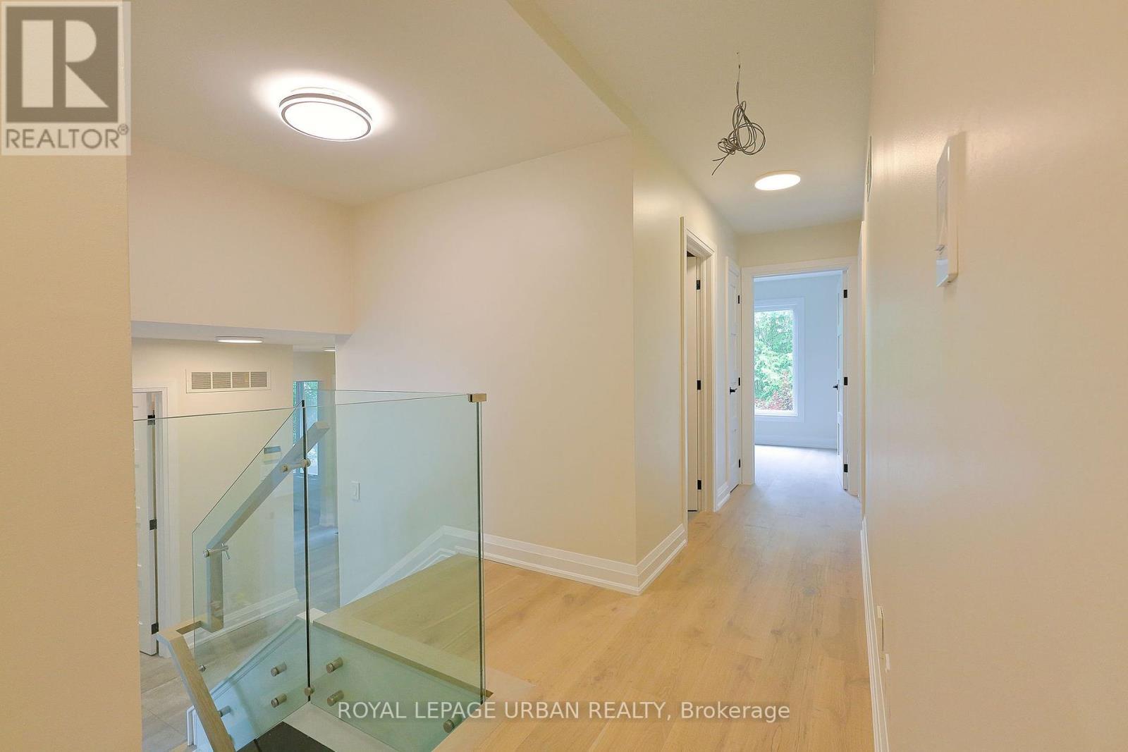 












18545 KEELE STREET

,
King,




Ontario
L3Y4V9

