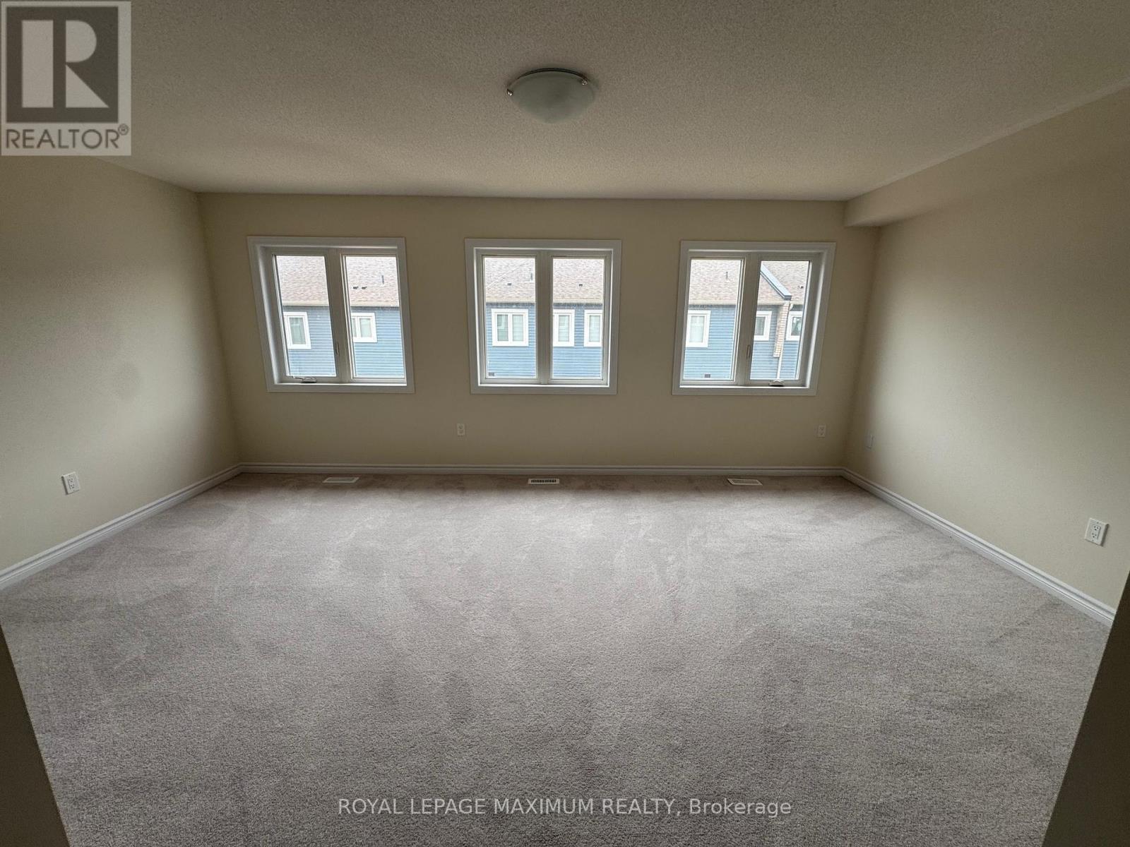 












91 MOLOZZI STREET

,
Erin,




Ontario
N0B1T0

