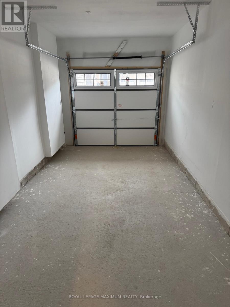 












91 MOLOZZI STREET

,
Erin,




Ontario
N0B1T0

