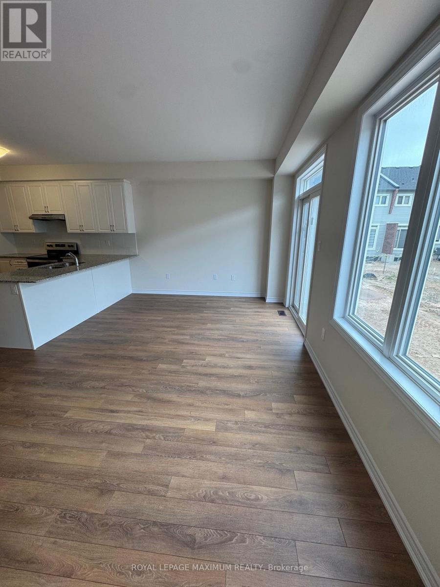 












91 MOLOZZI STREET

,
Erin,




Ontario
N0B1T0

