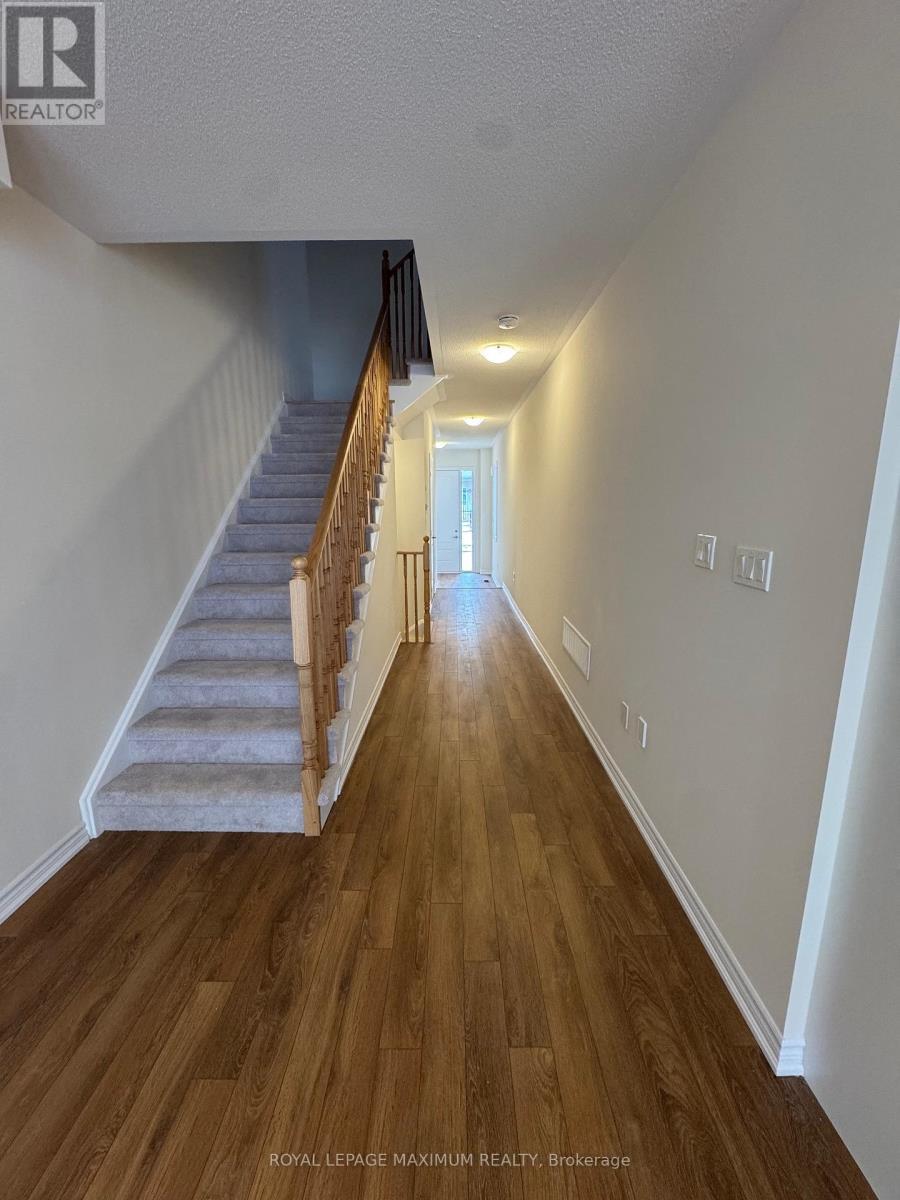 












91 MOLOZZI STREET

,
Erin,




Ontario
N0B1T0

