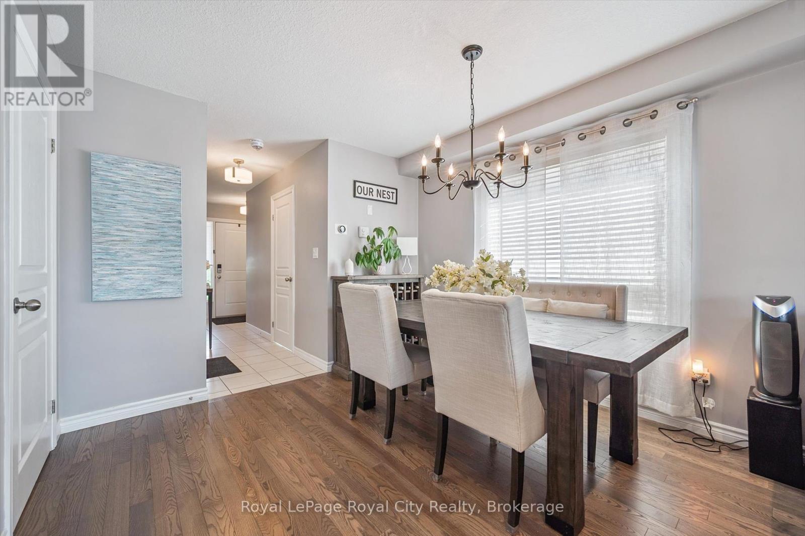 












32 JEFFREY DRIVE

,
Guelph (Grange Road),




Ontario
N1E0M4

