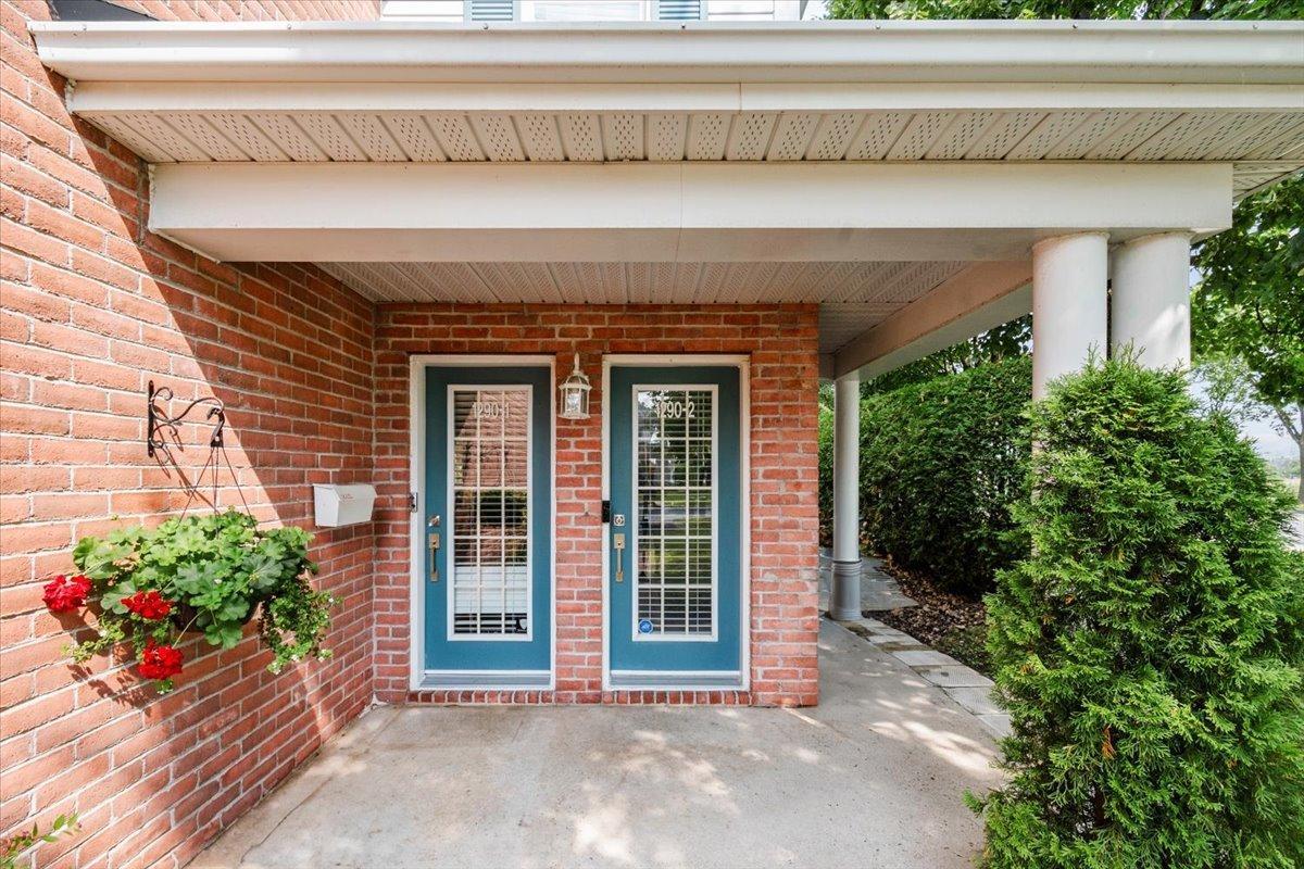 









1290


Boul. De Montarville

, 2,
Boucherville,




QC
J4B8E2

