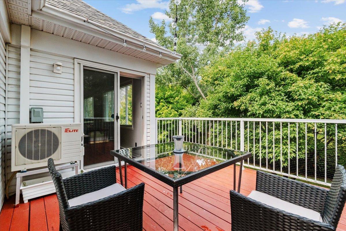 









1290


Boul. De Montarville

, 2,
Boucherville,




QC
J4B8E2


