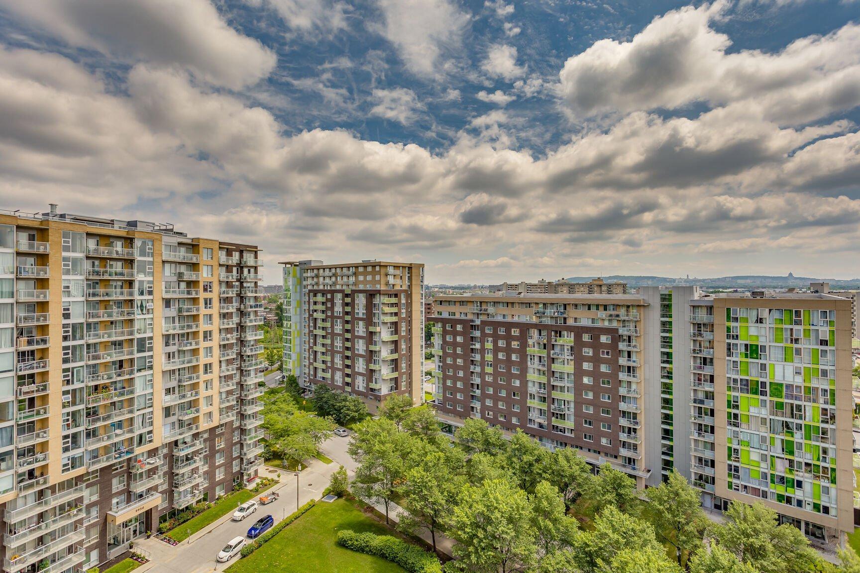 









10150


Place de l'Acadie

, 1409,
Montréal (Ahuntsic-Cartierville),




QC
H4N0C5

