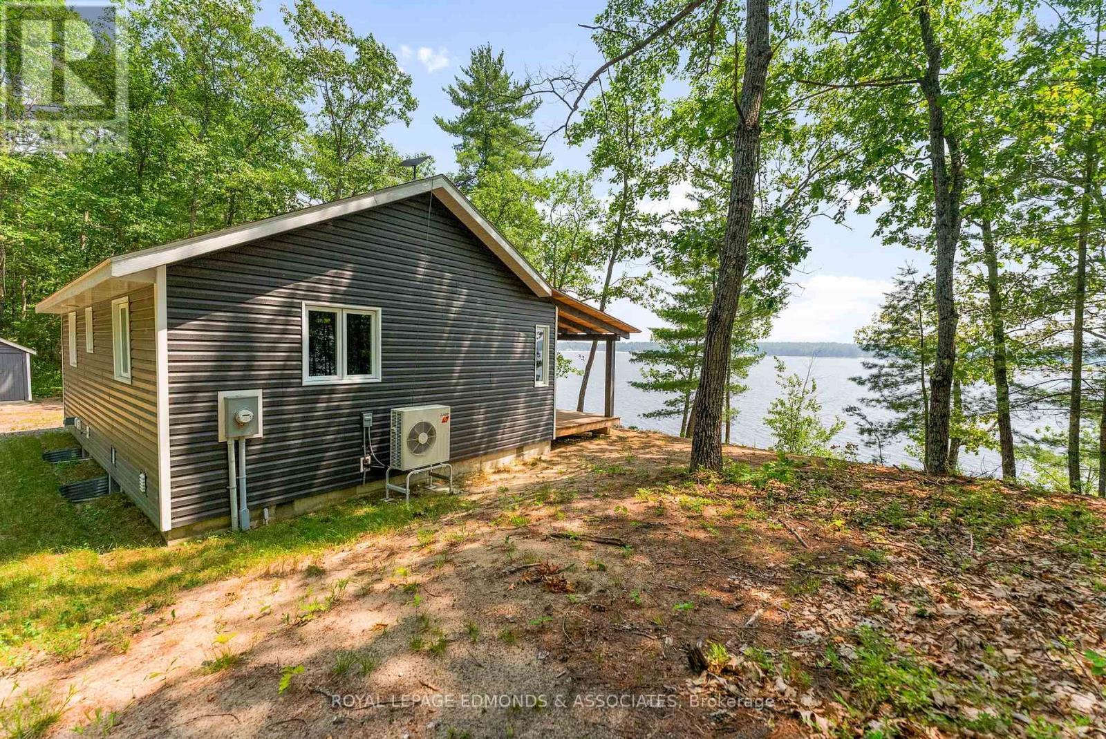 












358 LACHLAN LANE

,
Whitewater Region,




Ontario
K0J2L0

