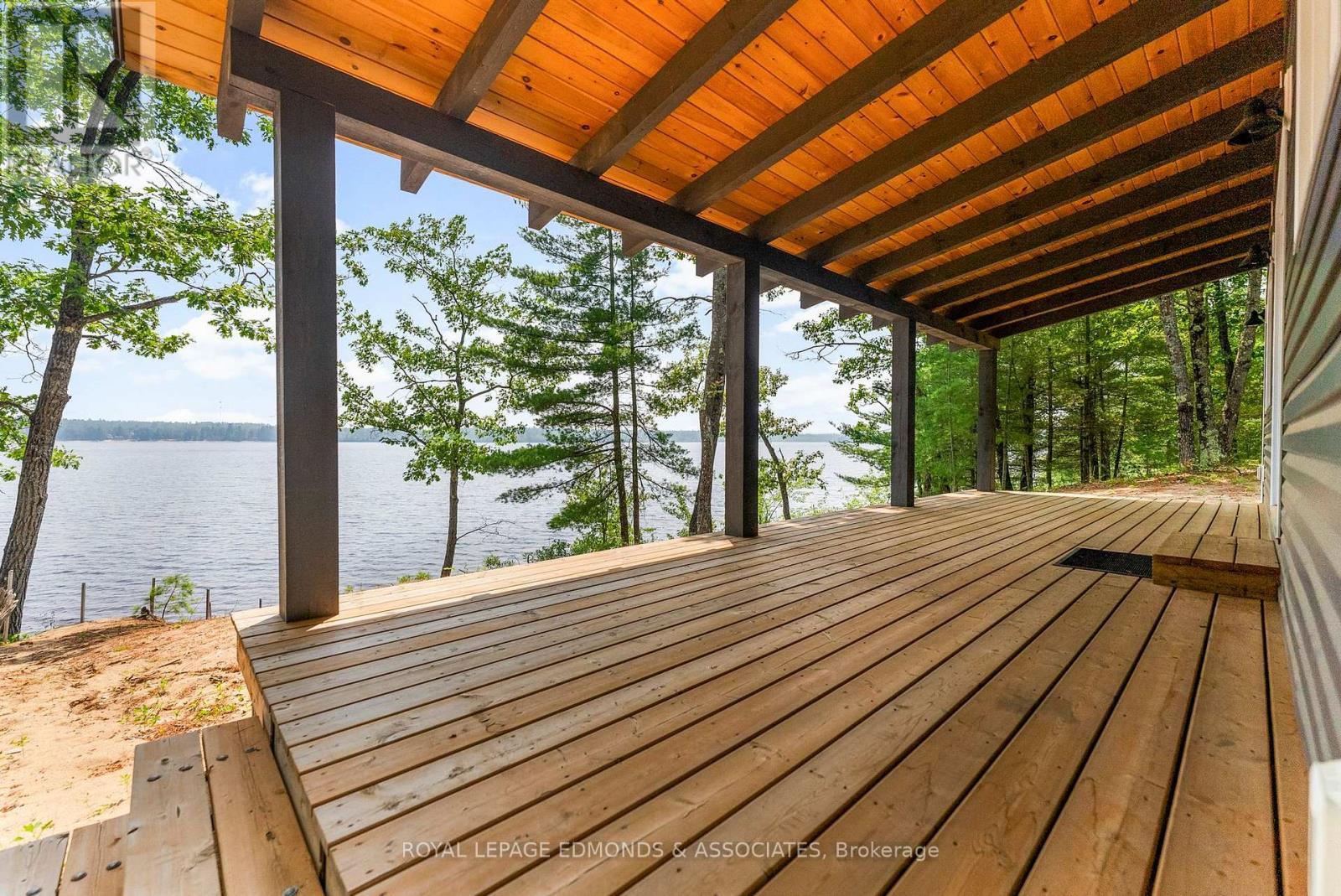 












358 LACHLAN LANE

,
Whitewater Region,




Ontario
K0J2L0

