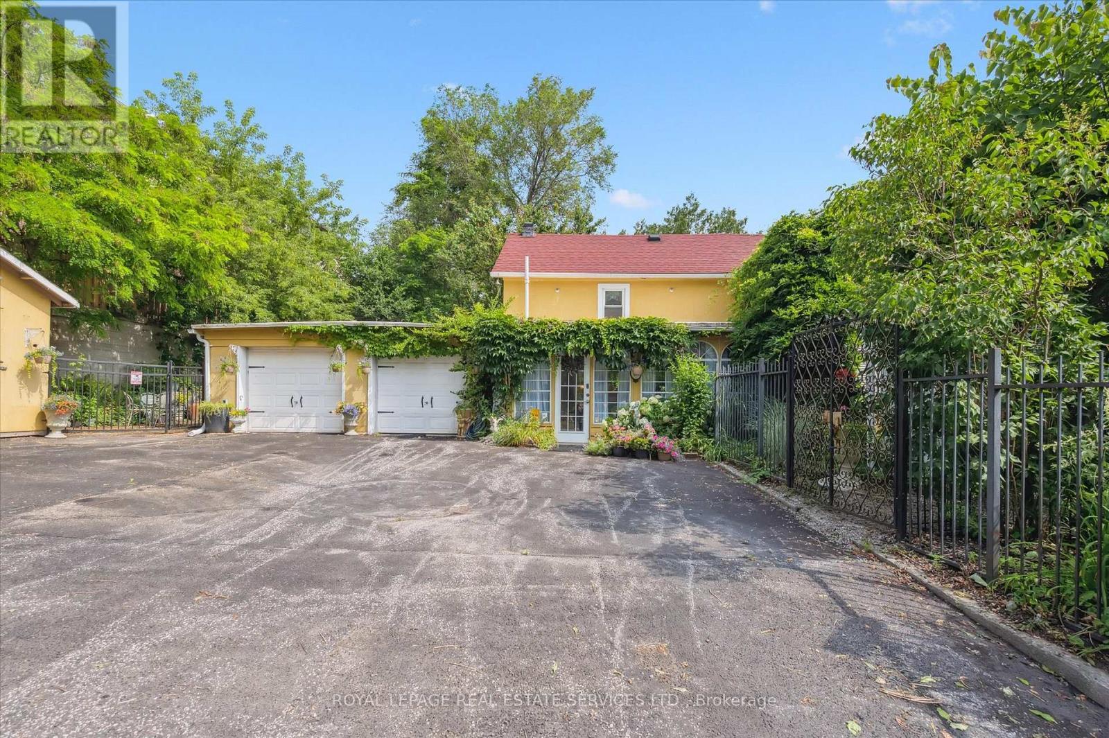 












58 KEFFER STREET

,
Cambridge,




Ontario
N3C1N5

