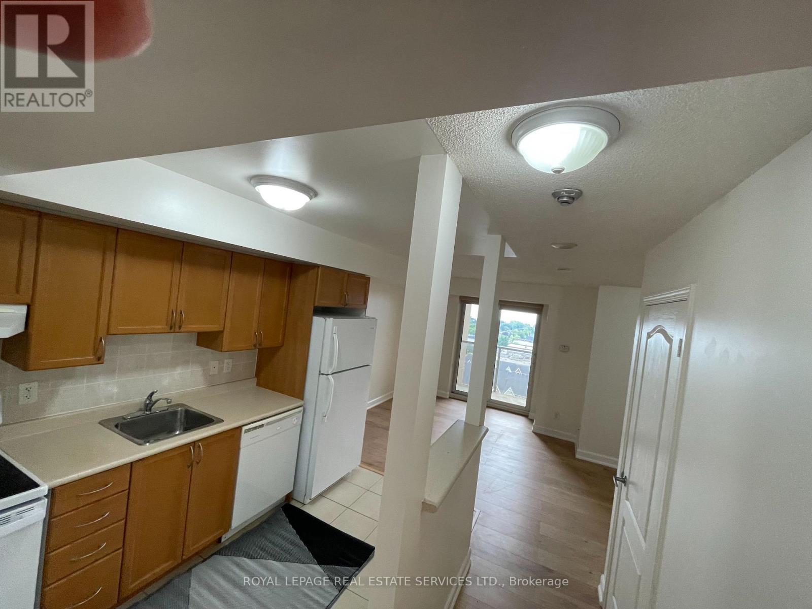 












1105 - 4 ELSINORE PATH

,
Toronto,




Ontario
M8V4G7

