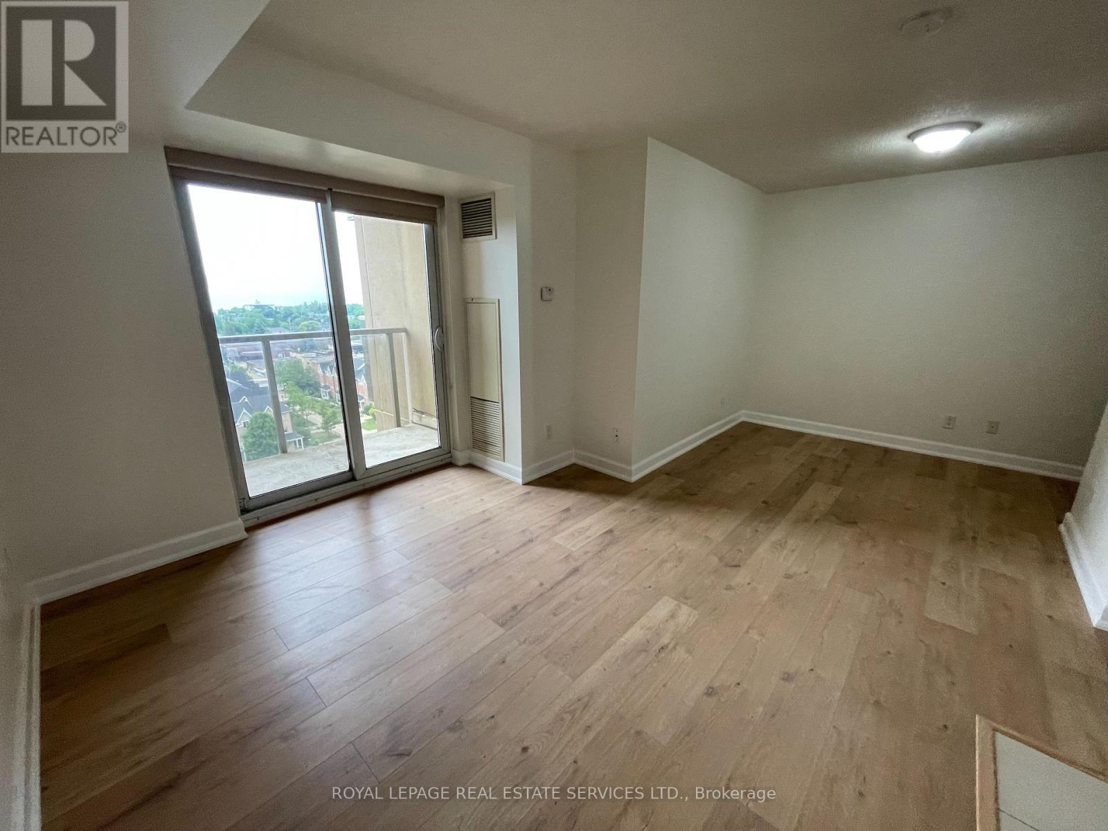 












1105 - 4 ELSINORE PATH

,
Toronto,




Ontario
M8V4G7

