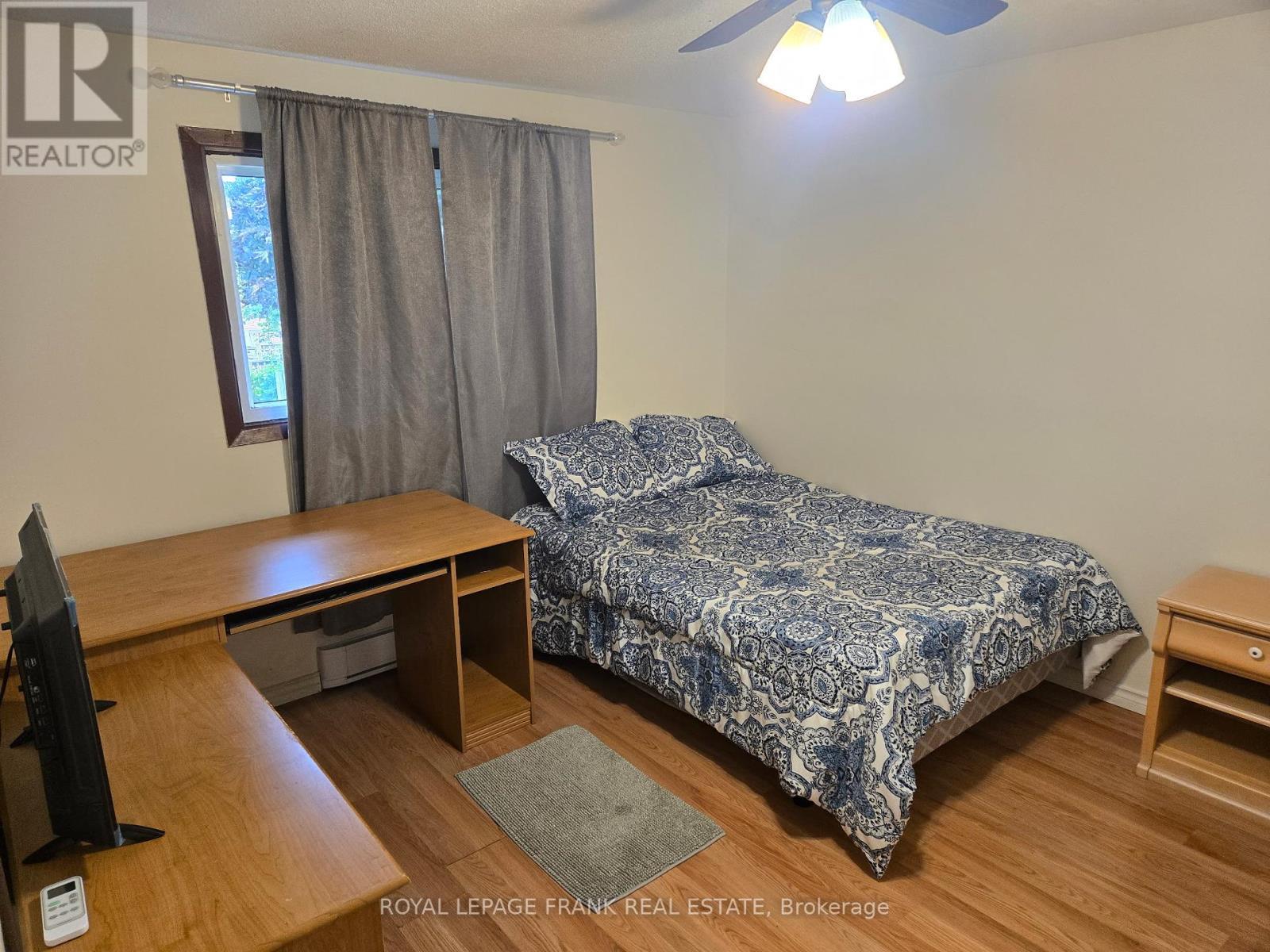 












1098 MILNE DRIVE

,
Kincardine,




Ontario
N2Z1X4

