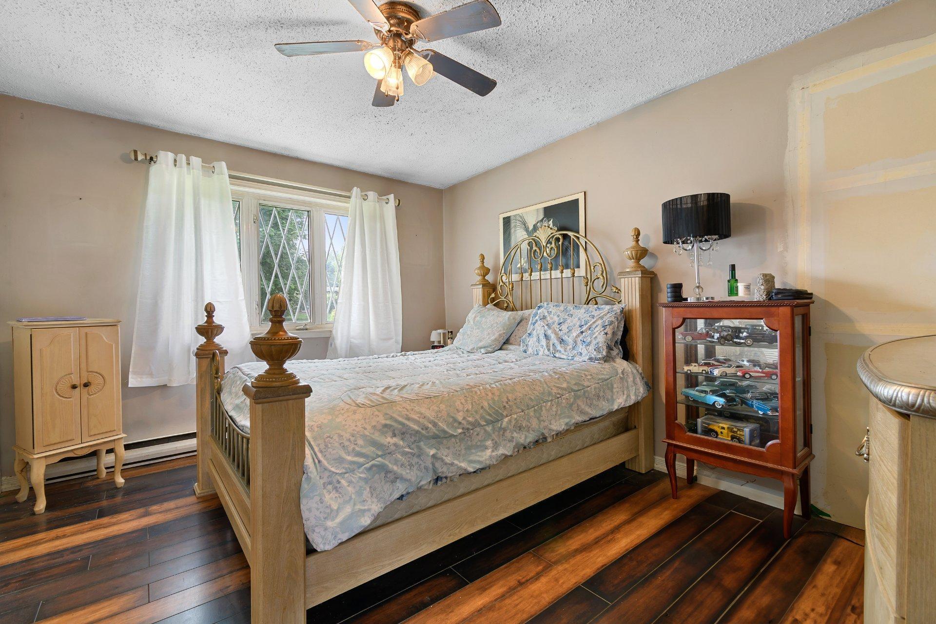









618


Ch. Cook

,
Gatineau (Aylmer),




QC
J9J3P6

