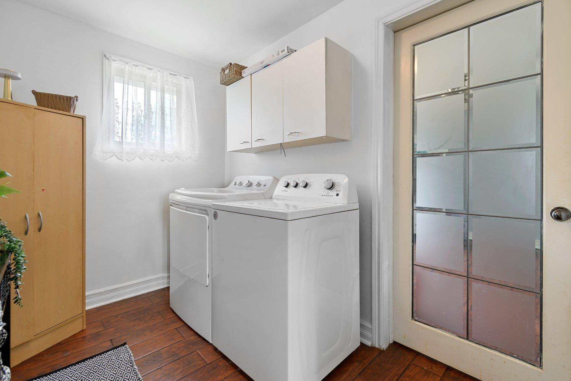 









618


Ch. Cook

,
Gatineau (Aylmer),




QC
J9J3P6

