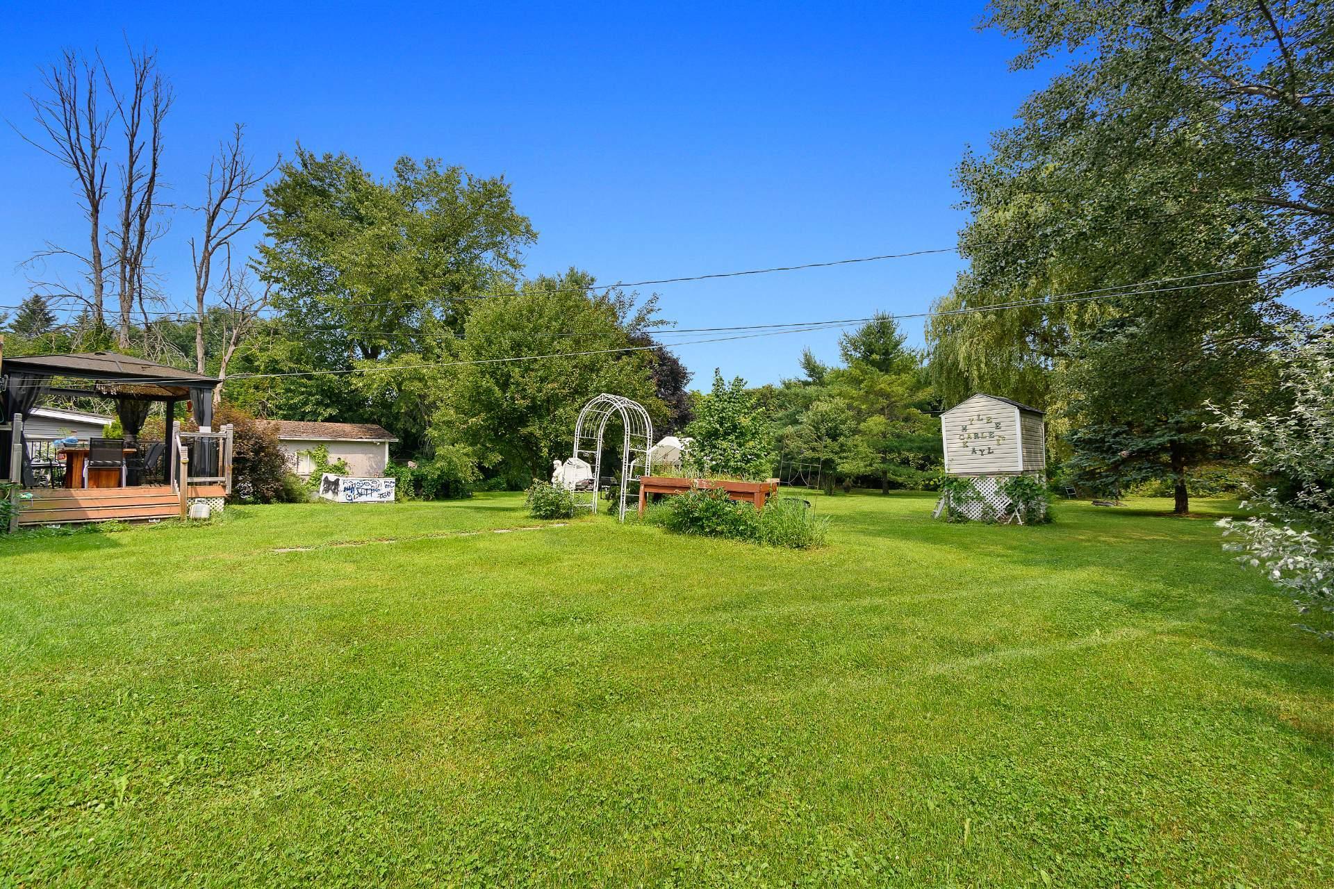 









618


Ch. Cook

,
Gatineau (Aylmer),




QC
J9J3P6

