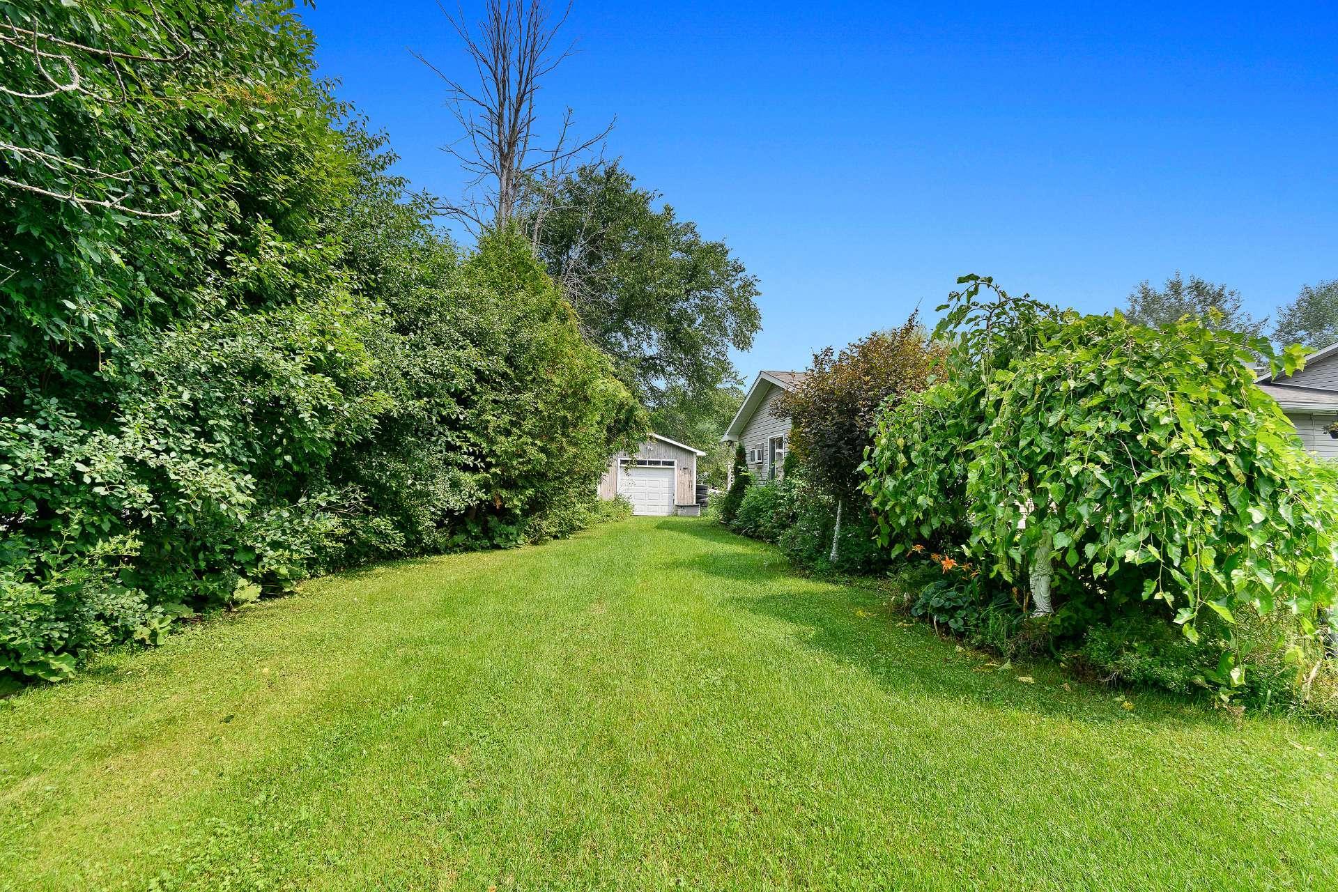 









618


Ch. Cook

,
Gatineau (Aylmer),




QC
J9J3P6

