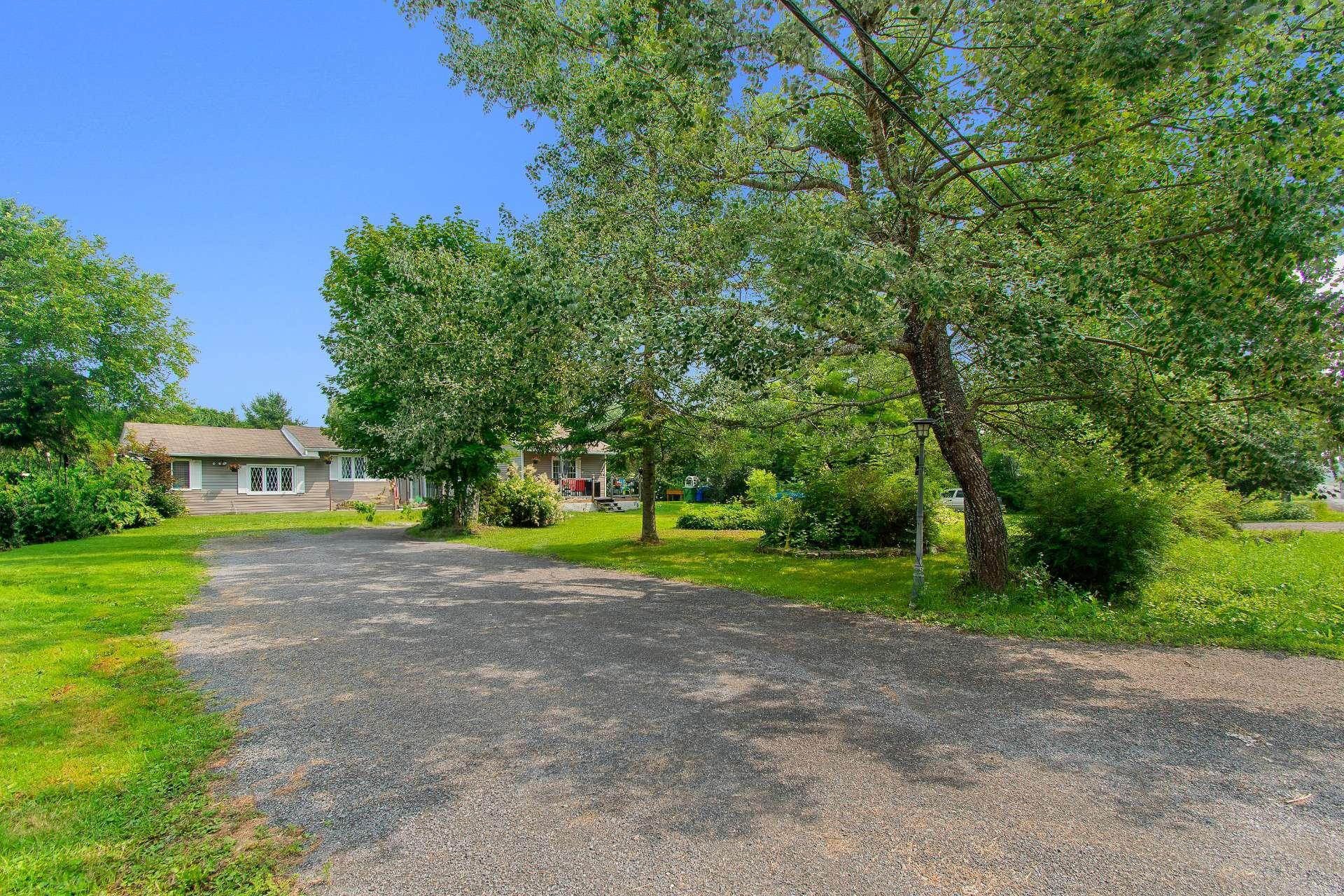 









618


Ch. Cook

,
Gatineau (Aylmer),




QC
J9J3P6

