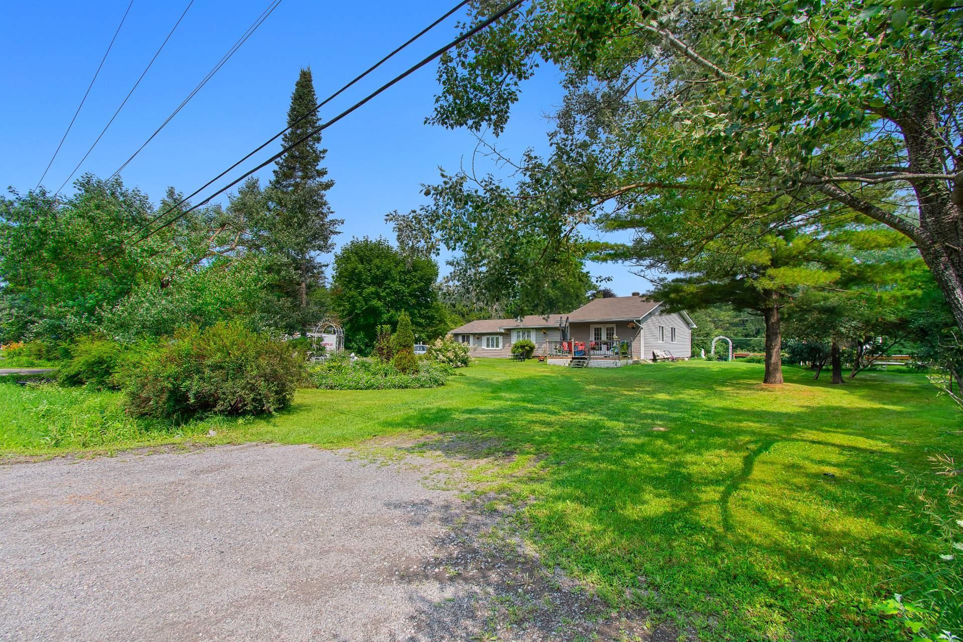 









618


Ch. Cook

,
Gatineau (Aylmer),




QC
J9J3P6

