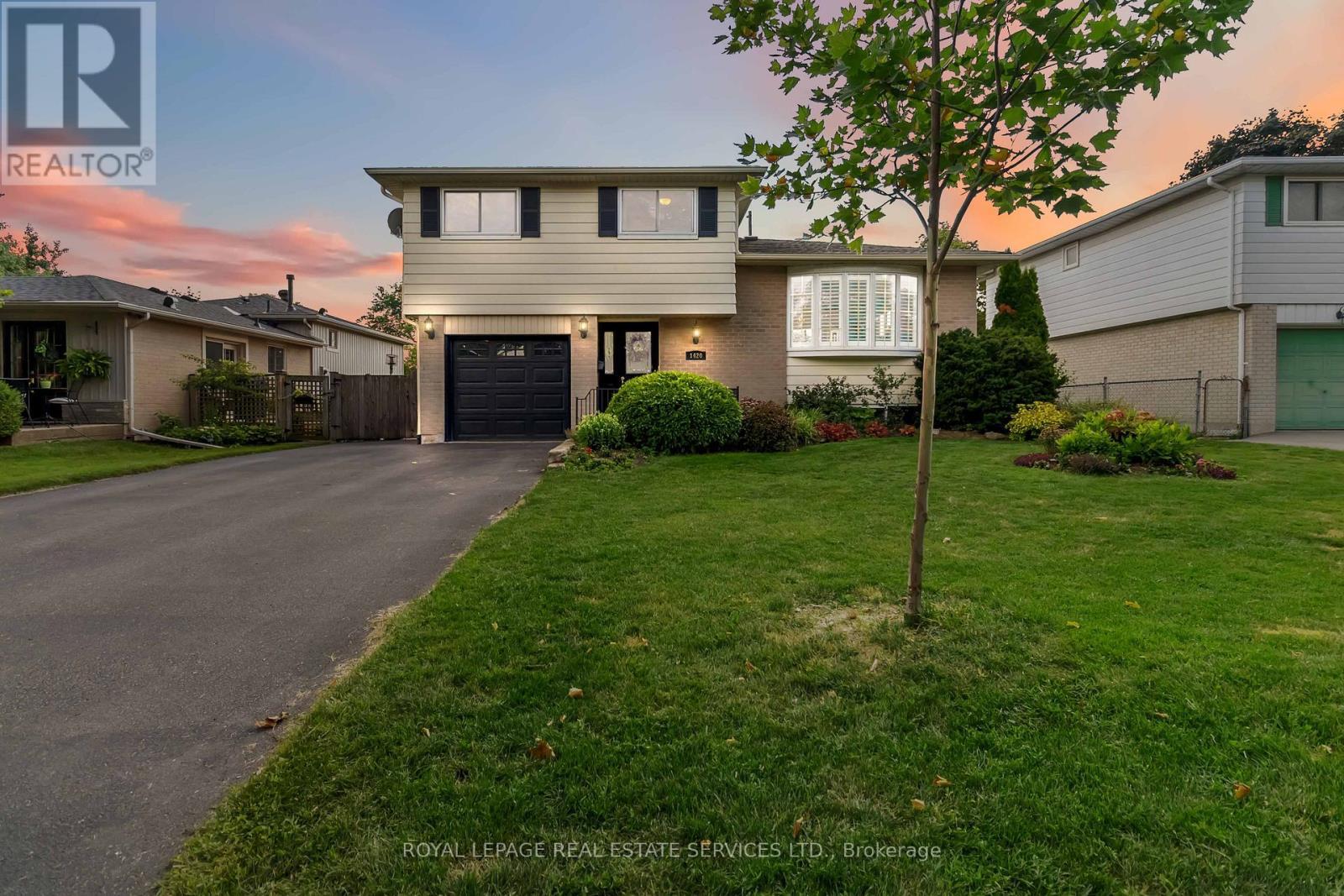












1420 THORNTON ROAD

,
Burlington,




Ontario
L7M1N5

