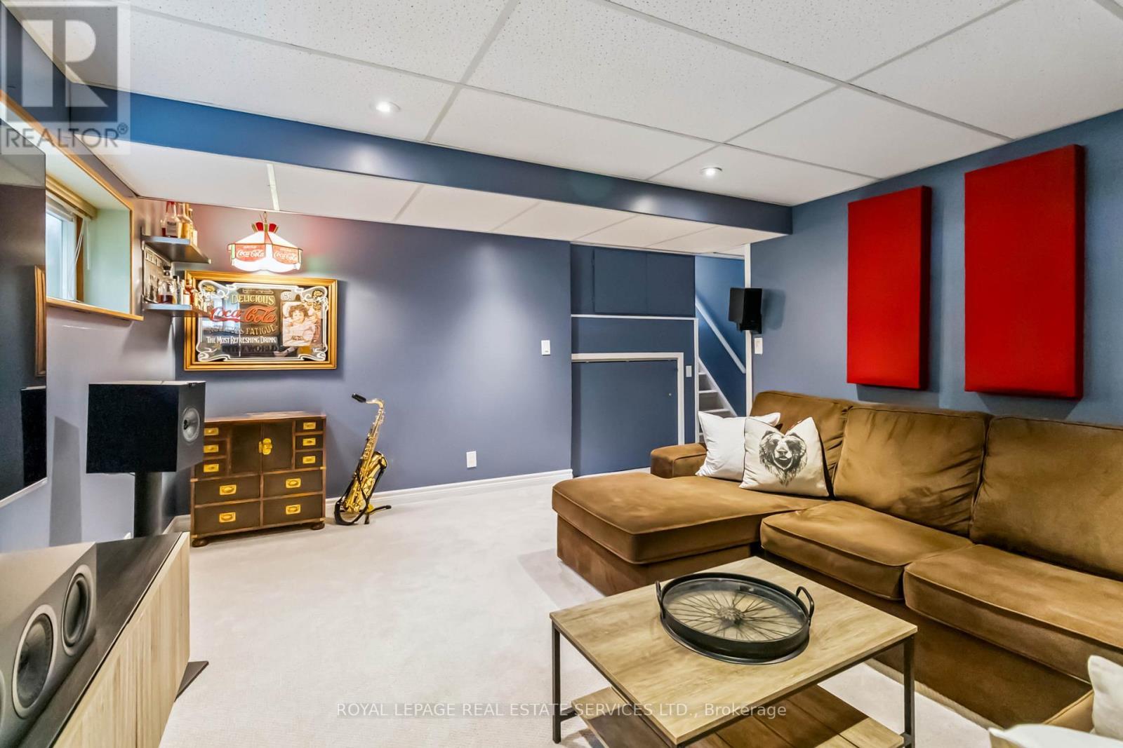 












1420 THORNTON ROAD

,
Burlington,




Ontario
L7M1N5

