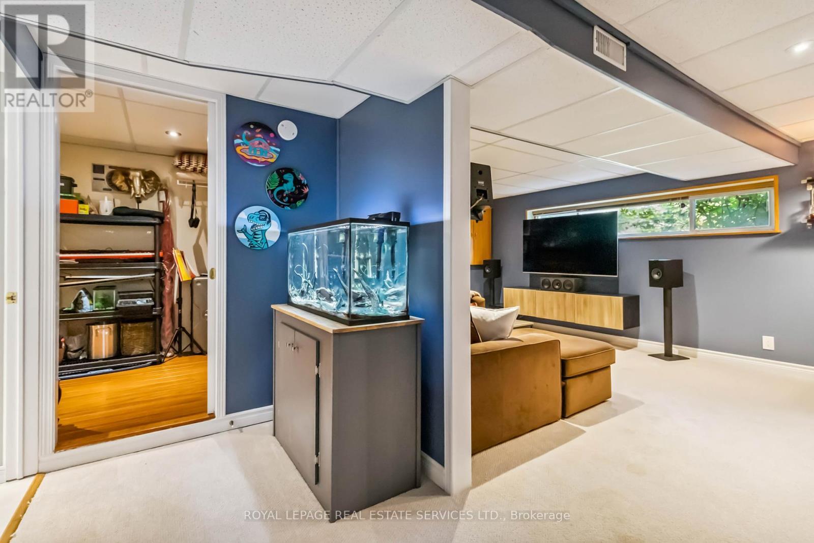 












1420 THORNTON ROAD

,
Burlington,




Ontario
L7M1N5


