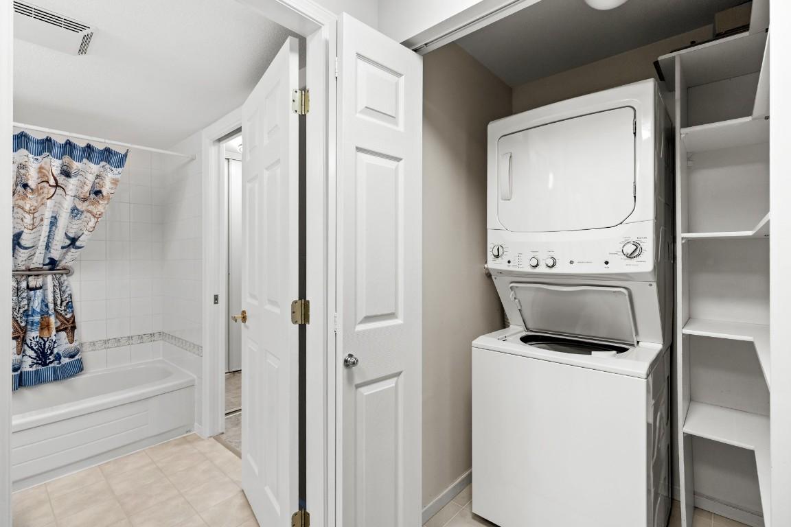 









940


Glenwood

Avenue, 210,
Kelowna,




BC
V1Y 9P2

