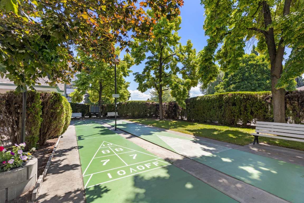 









940


Glenwood

Avenue, 210,
Kelowna,




BC
V1Y 9P2


