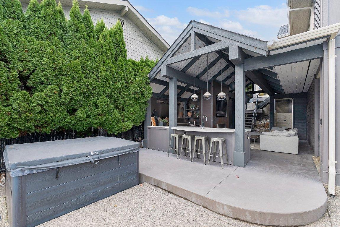 









2305


Bridgeview

Road,
West Kelowna,




BC
V1V 2N4

