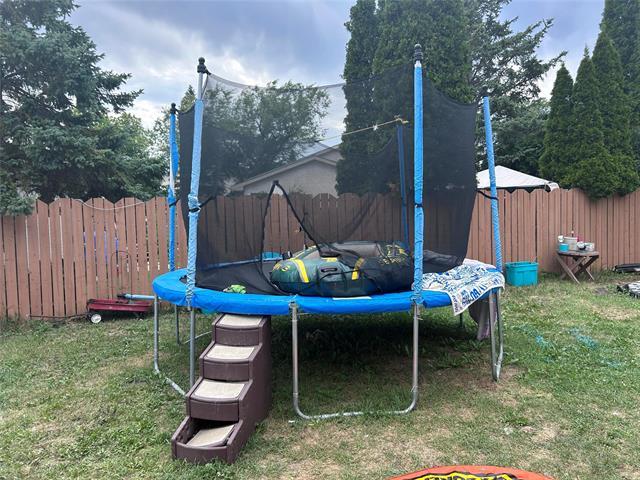









55


Tiverton

BAY,
Winnipeg,




MB
R2N 2N4

