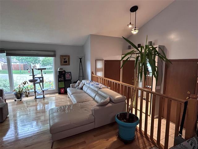 









55


Tiverton

BAY,
Winnipeg,




MB
R2N 2N4

