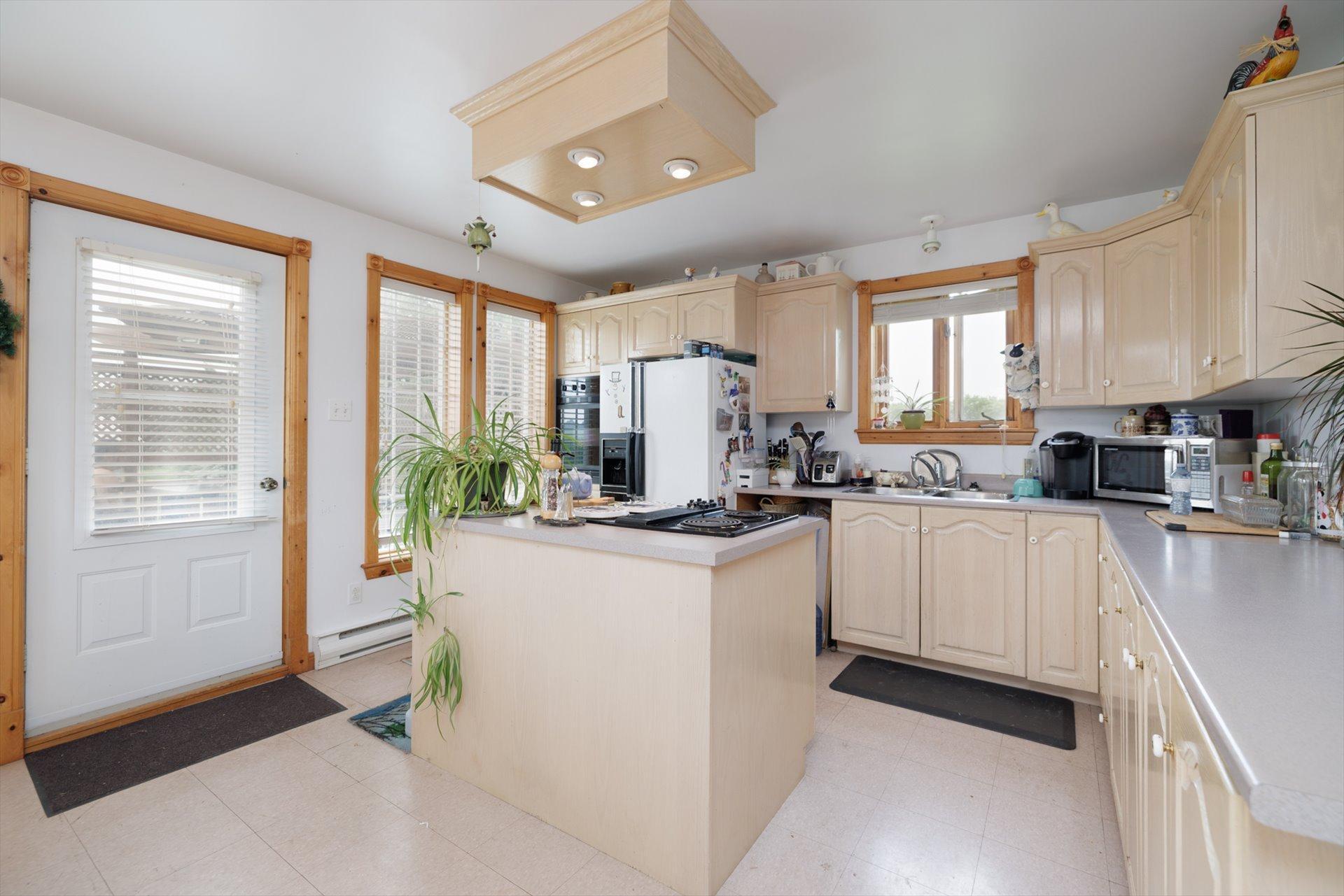 









625


Route Principale

,
Très-Saint-Rédempteur,




QC
J0P1P1

